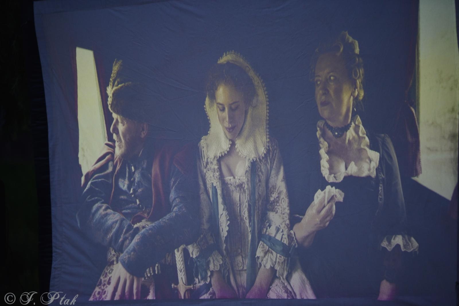 Zdjęcie w galerii na portalu naszraciborz.pl: W kinie na bulwarach nadodrzańskich. Na początek KOS wiadomości z regionu