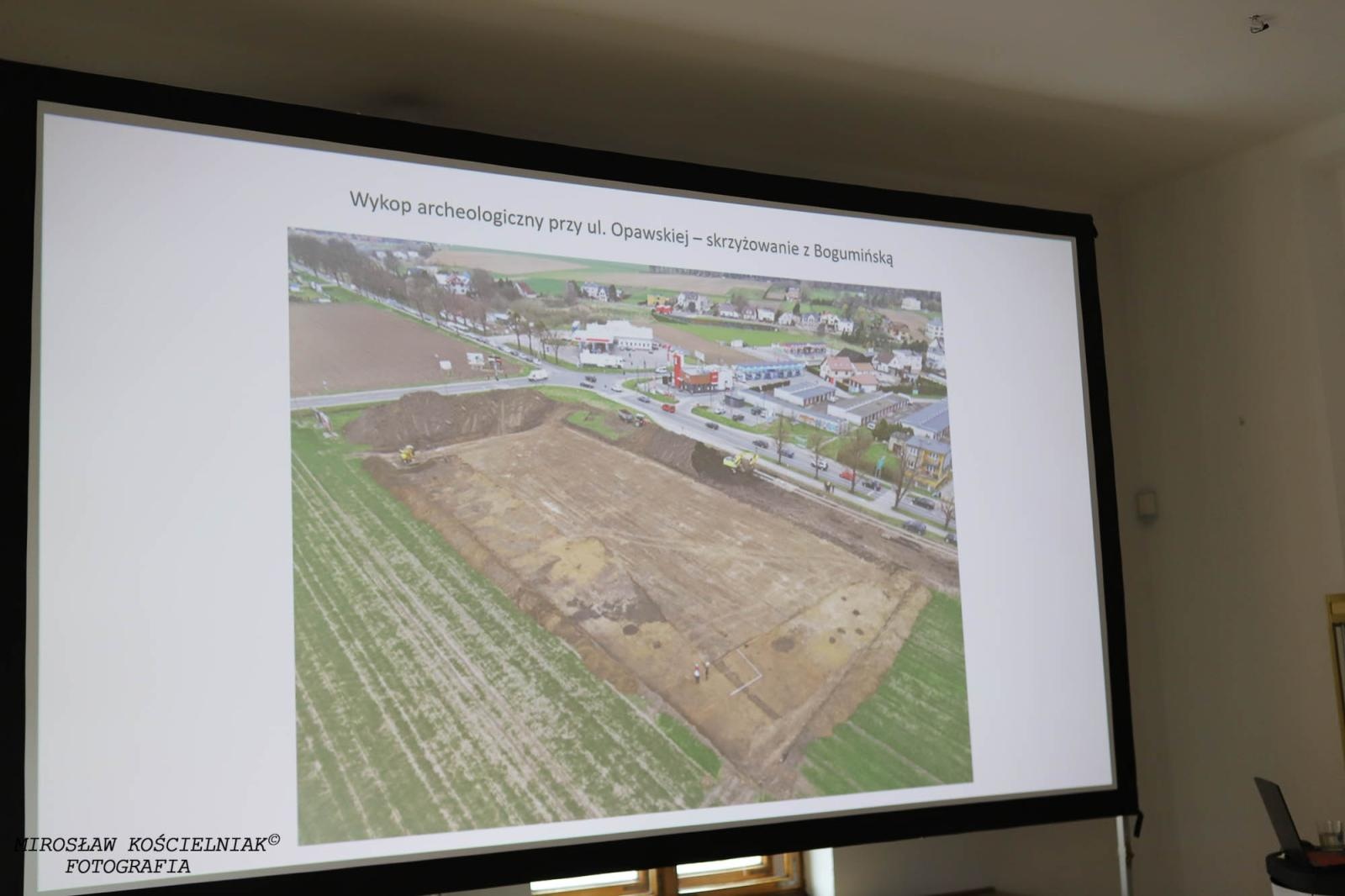 Zdjęcie w galerii na portalu naszraciborz.pl: Raciborskie odkrycia archeologiczne bez tajemnic [FOTO] wiadomości z regionu