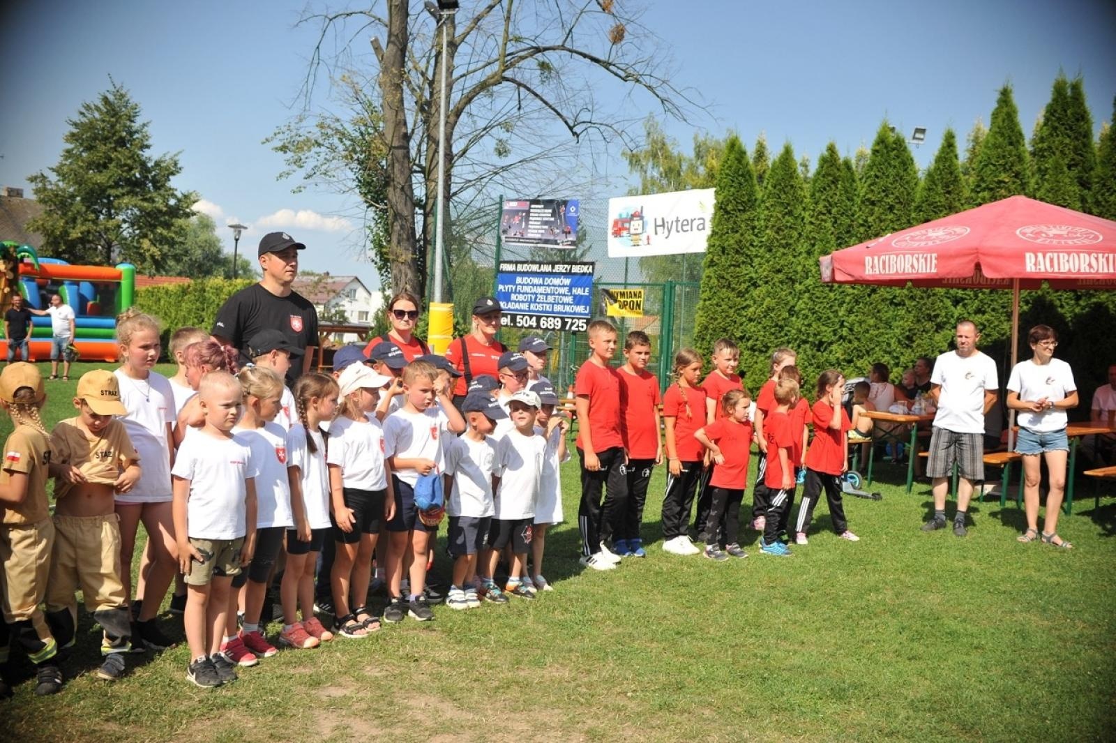 Zdjęcie w galerii na portalu naszraciborz.pl: Krzyżanowice triumfują na strażackich zawodach dzieci w Samborowicach wiadomości z regionu