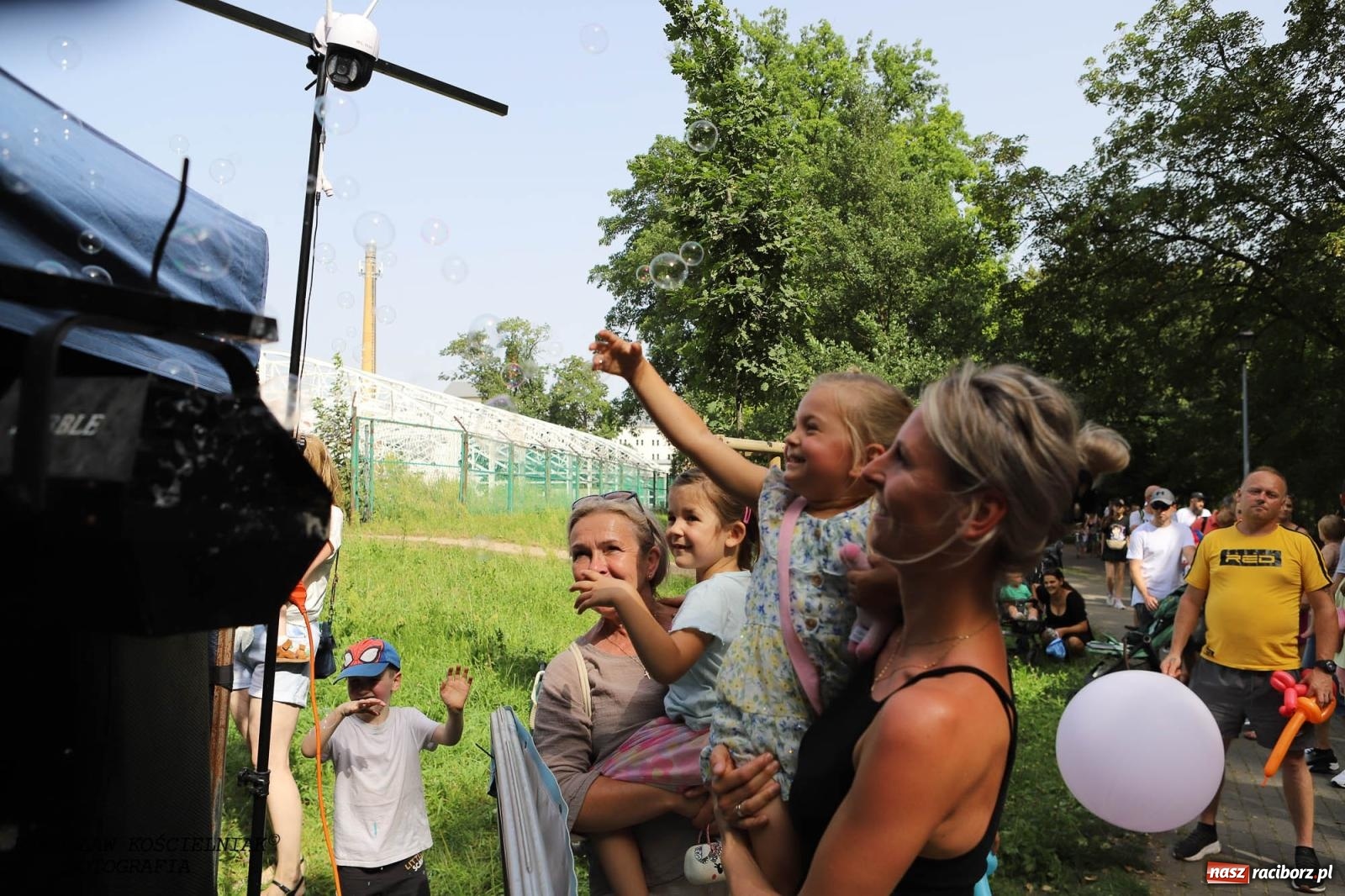 Zdjęcie w galerii na portalu naszraciborz.pl: Kolorowo na raciborskich bulwarach [FOTO] wiadomości z regionu
