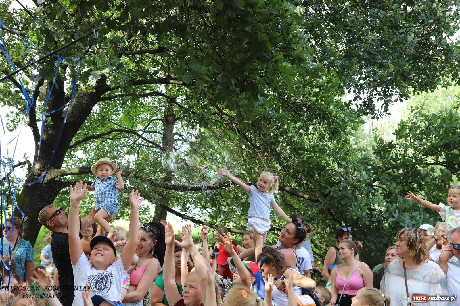 Zdjęcie w galerii na portalu naszraciborz.pl: Kolorowo na raciborskich bulwarach [FOTO] wiadomości z regionu
