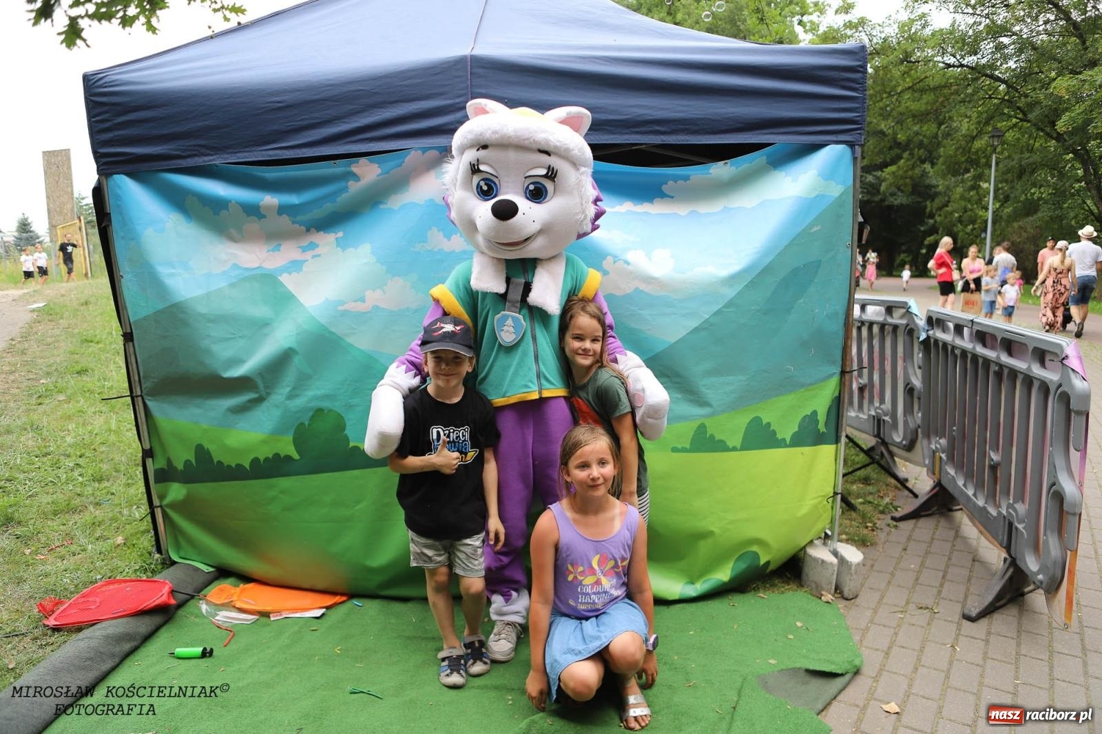 Zdjęcie w galerii na portalu naszraciborz.pl: Kolorowo na raciborskich bulwarach [FOTO] wiadomości z regionu