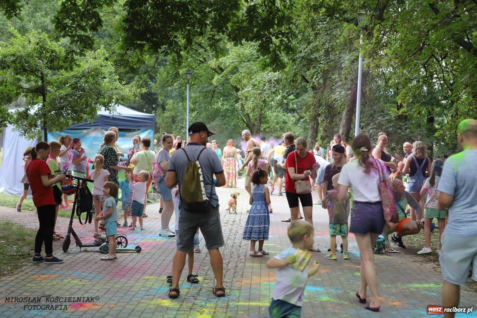 Zdjęcie w galerii na portalu naszraciborz.pl: Kolorowo na raciborskich bulwarach [FOTO] wiadomości z regionu