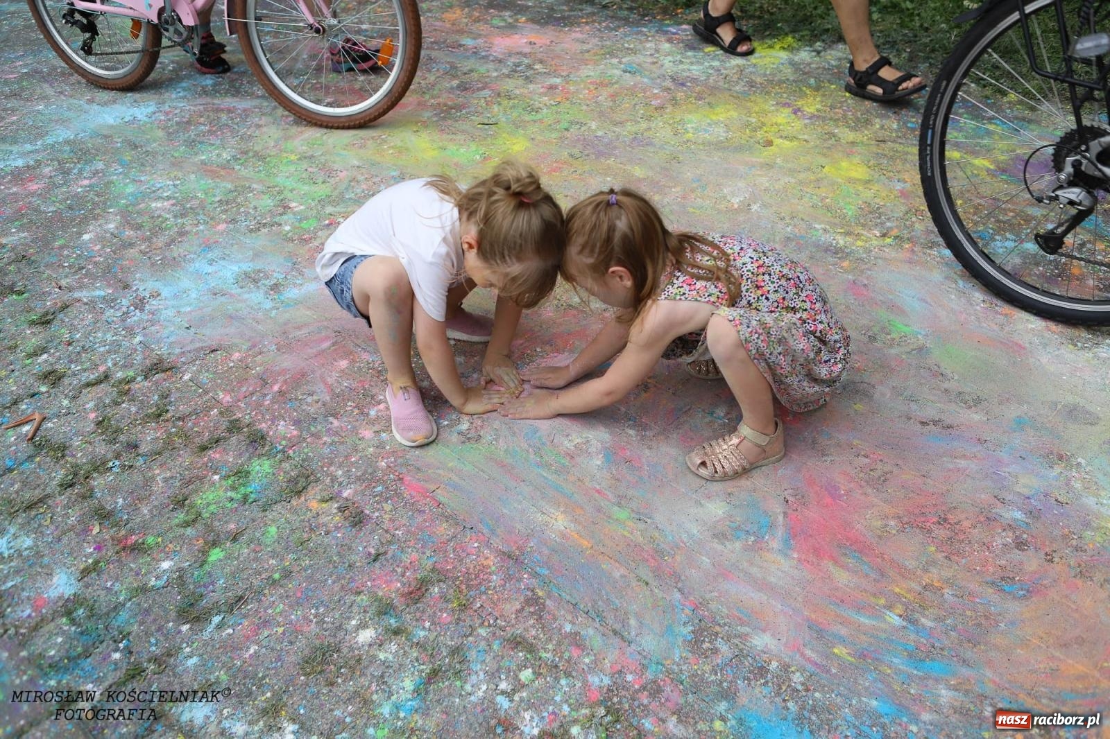 Zdjęcie w galerii na portalu naszraciborz.pl: Kolorowo na raciborskich bulwarach [FOTO] wiadomości z regionu