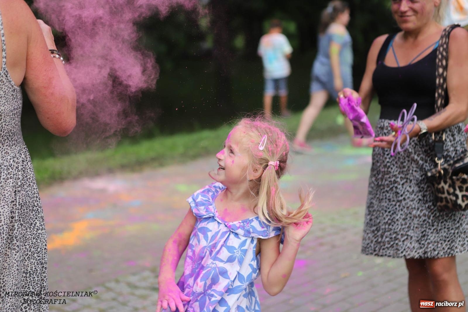 Zdjęcie w galerii na portalu naszraciborz.pl: Kolorowo na raciborskich bulwarach [FOTO] wiadomości z regionu