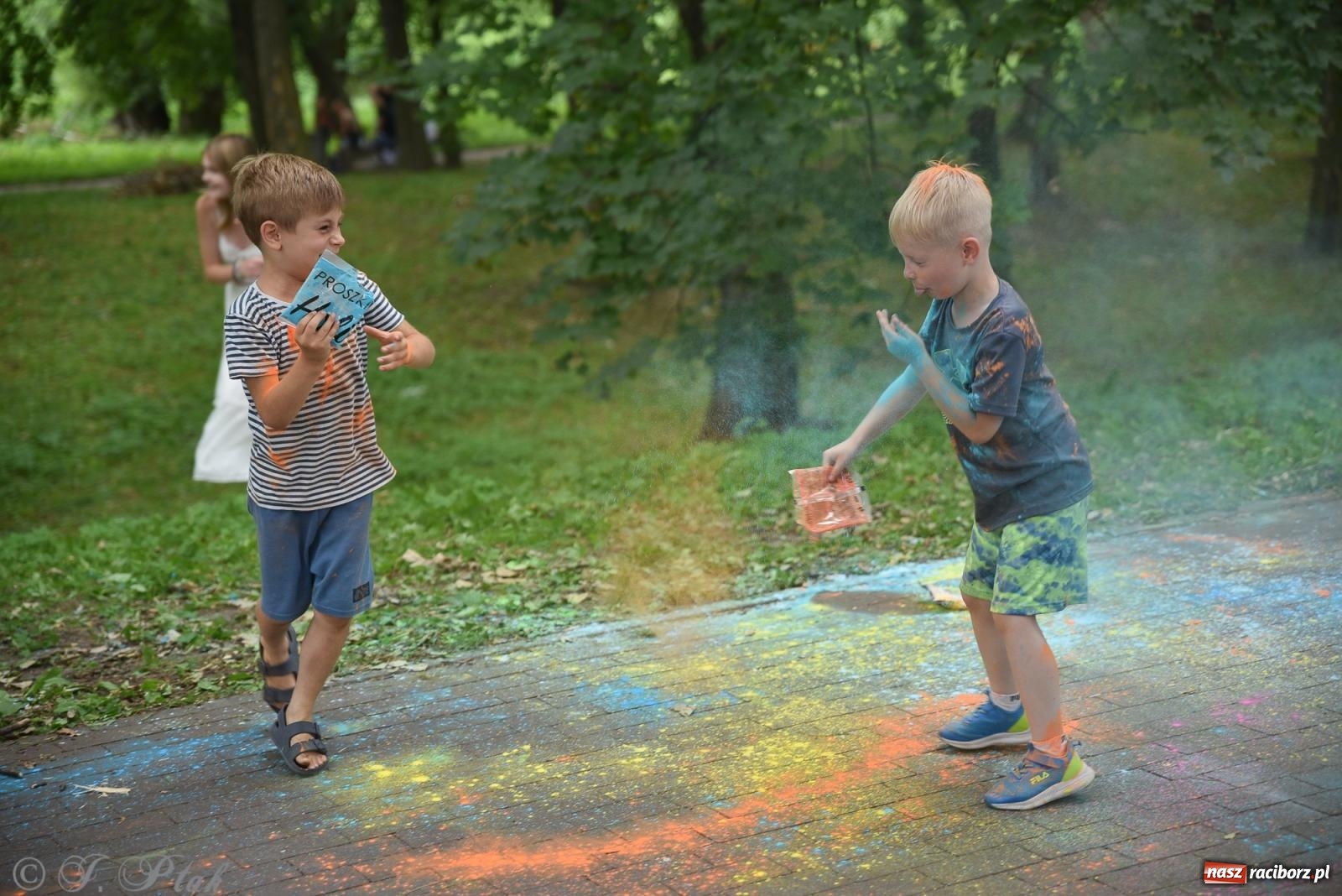 Zdjęcie w galerii na portalu naszraciborz.pl: Kolorowo na raciborskich bulwarach [FOTO] wiadomości z regionu