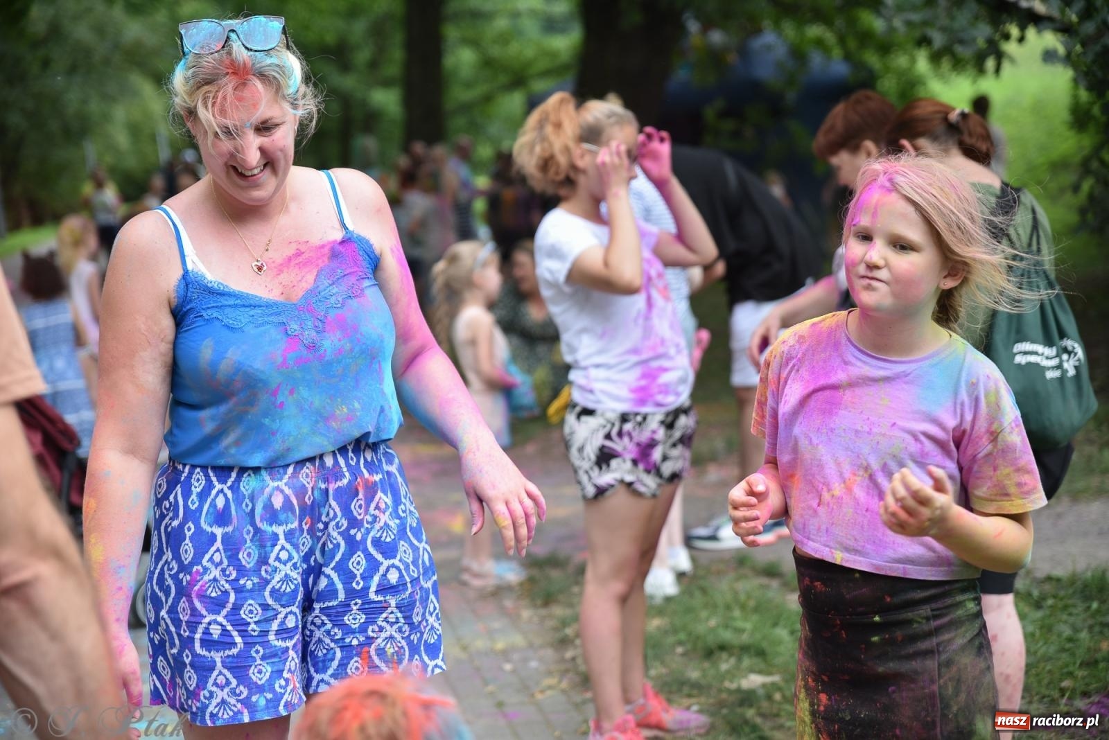 Zdjęcie w galerii na portalu naszraciborz.pl: Kolorowo na raciborskich bulwarach [FOTO] wiadomości z regionu