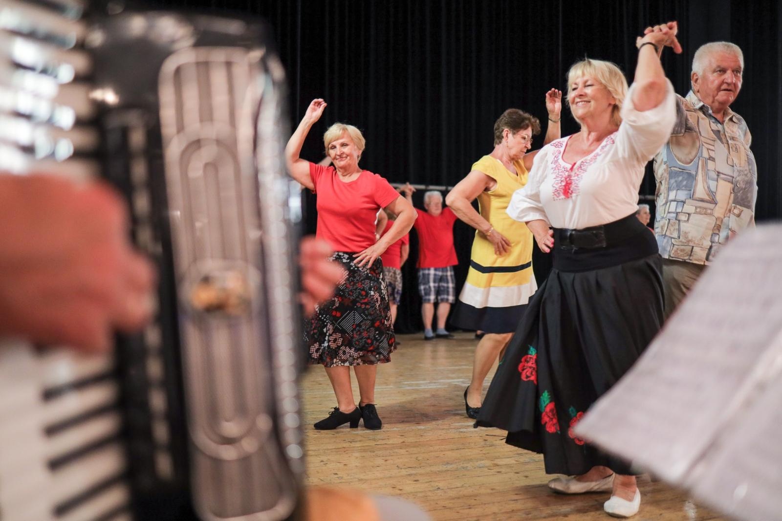 Zdjęcie w galerii na portalu naszraciborz.pl: Za nami pierwsza część polsko-czeskich spotkań z folklorem w ramach 70-lecia ZPiT Strzecha wiadomości z regionu