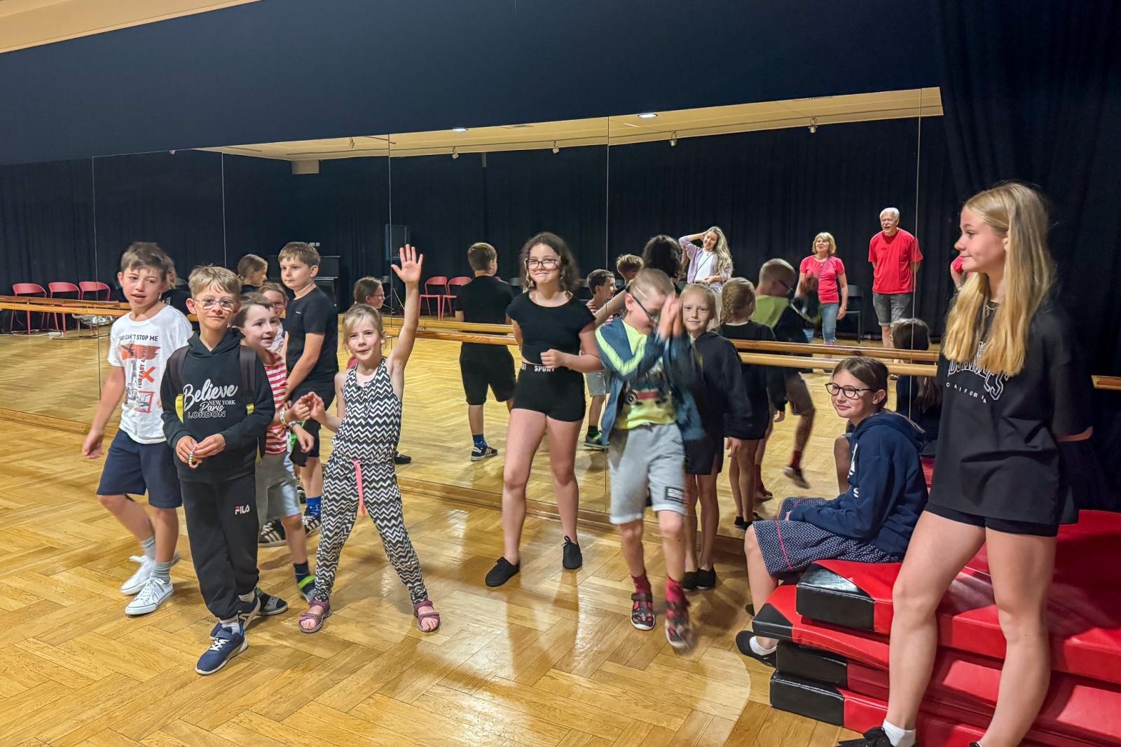 Zdjęcie w galerii na portalu naszraciborz.pl: Za nami pierwsza część polsko-czeskich spotkań z folklorem w ramach 70-lecia ZPiT Strzecha wiadomości z regionu