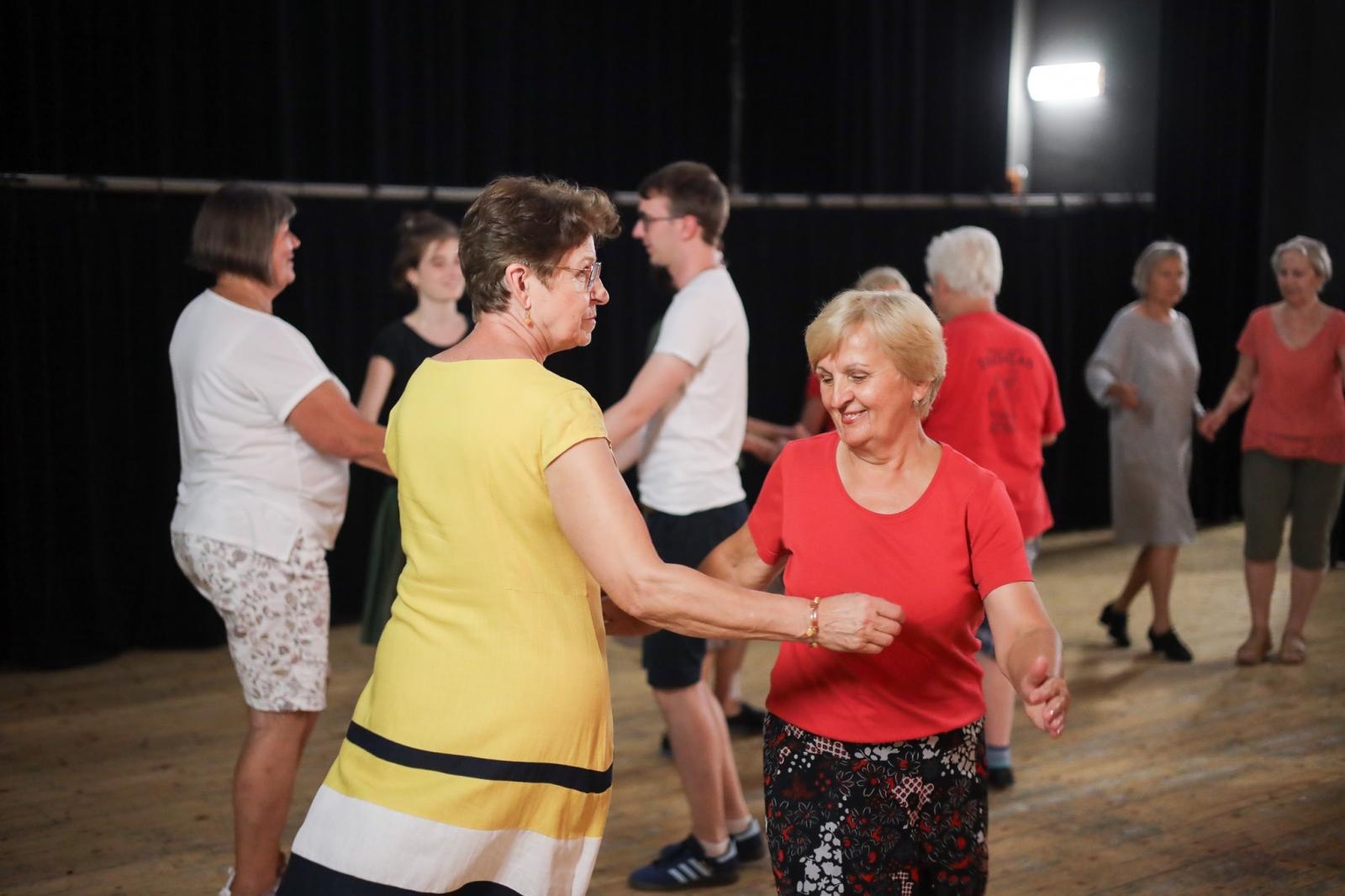 Zdjęcie w galerii na portalu naszraciborz.pl: Za nami pierwsza część polsko-czeskich spotkań z folklorem w ramach 70-lecia ZPiT Strzecha wiadomości z regionu