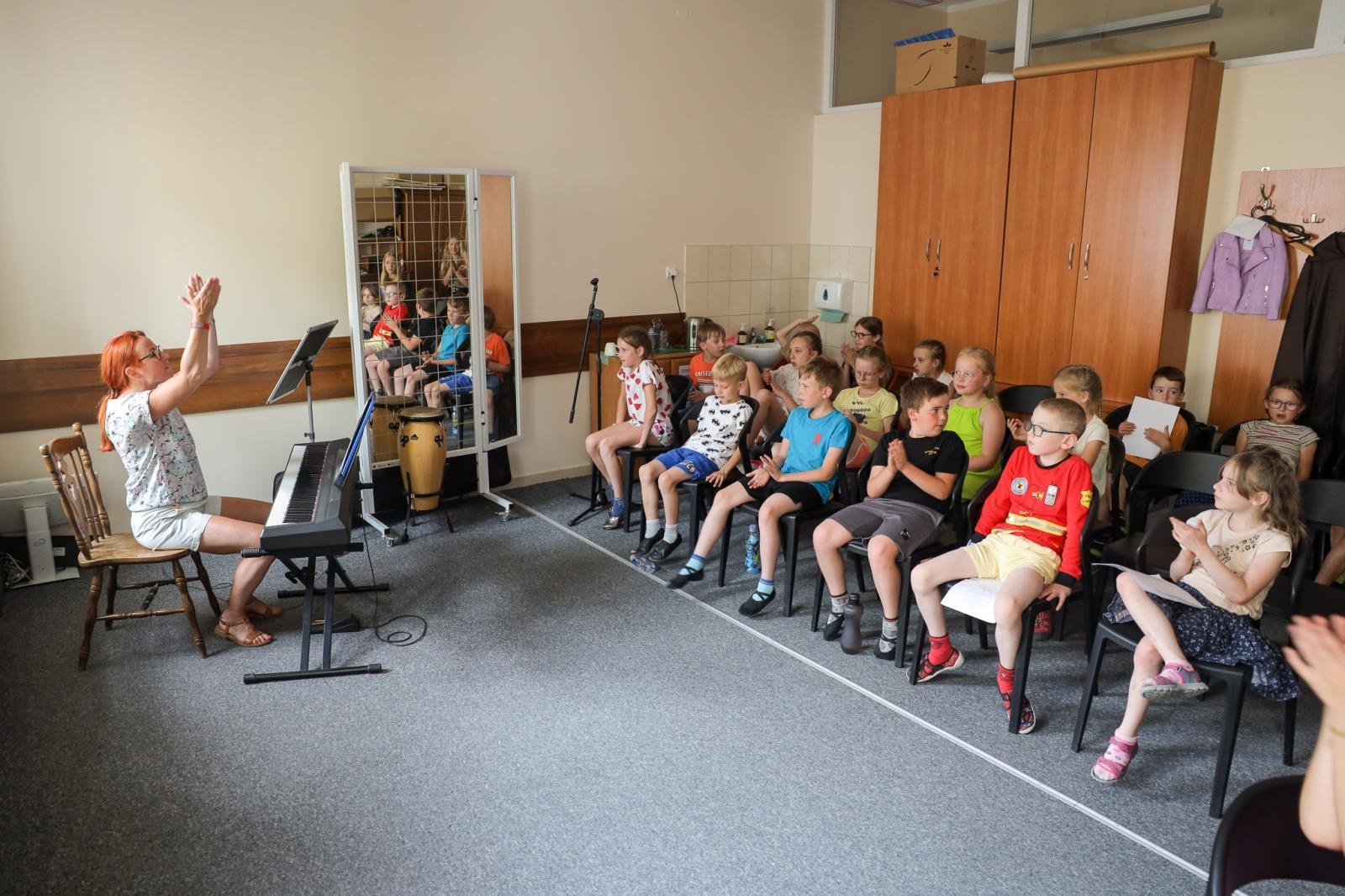 Zdjęcie w galerii na portalu naszraciborz.pl: Za nami pierwsza część polsko-czeskich spotkań z folklorem w ramach 70-lecia ZPiT Strzecha wiadomości z regionu