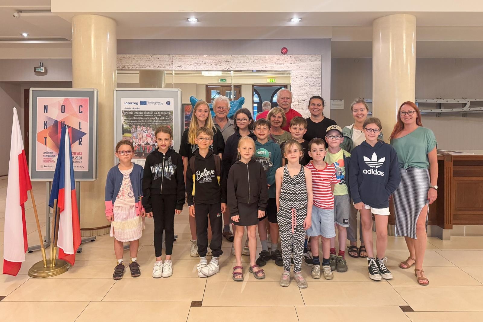 Zdjęcie w galerii na portalu naszraciborz.pl: Za nami pierwsza część polsko-czeskich spotkań z folklorem w ramach 70-lecia ZPiT Strzecha wiadomości z regionu