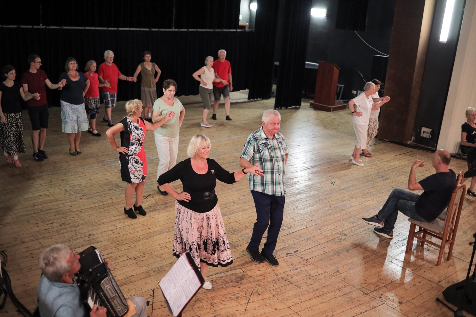 Zdjęcie w galerii na portalu naszraciborz.pl: Za nami pierwsza część polsko-czeskich spotkań z folklorem w ramach 70-lecia ZPiT Strzecha wiadomości z regionu