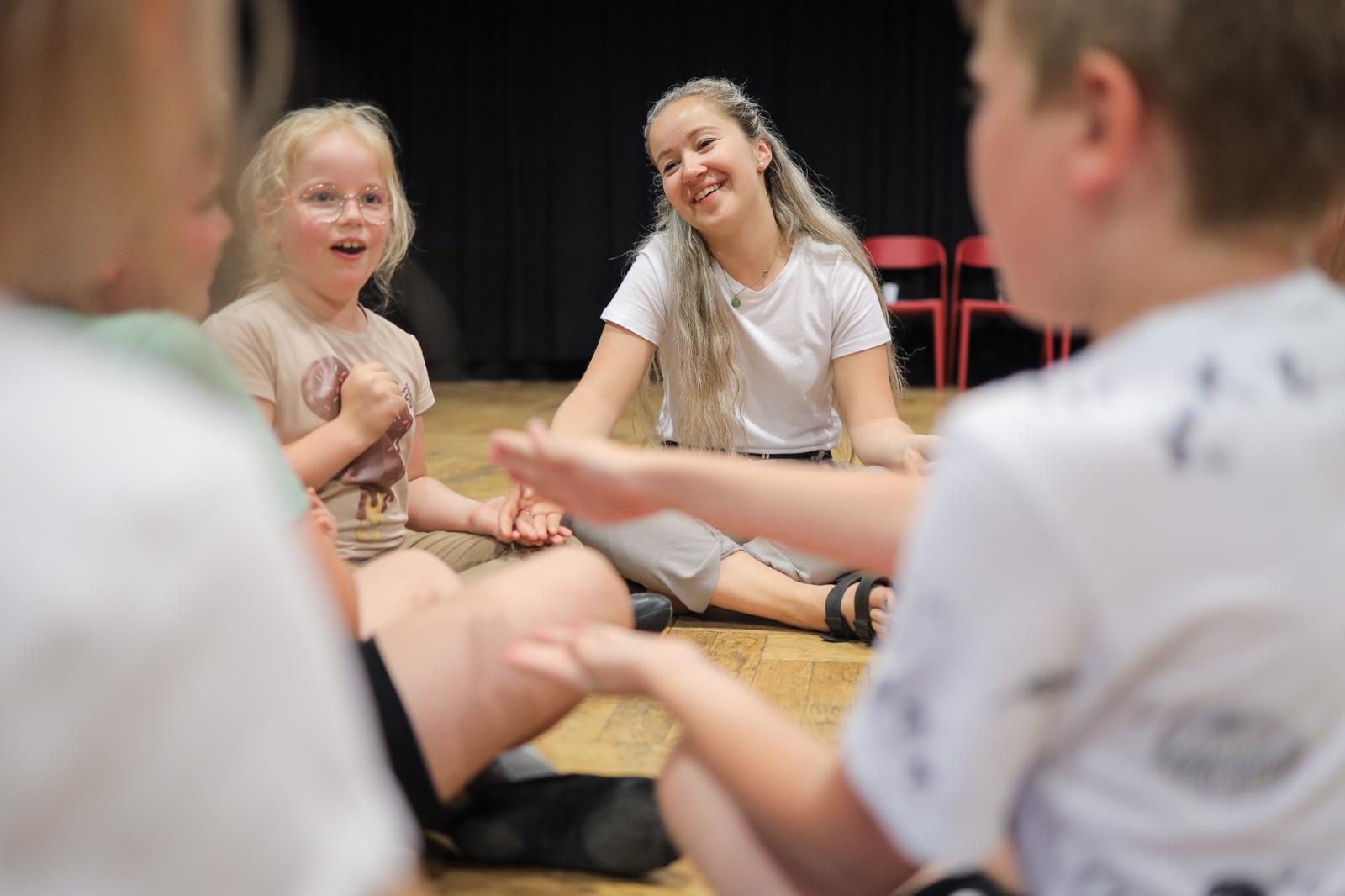 Zdjęcie w galerii na portalu naszraciborz.pl: Za nami pierwsza część polsko-czeskich spotkań z folklorem w ramach 70-lecia ZPiT Strzecha wiadomości z regionu