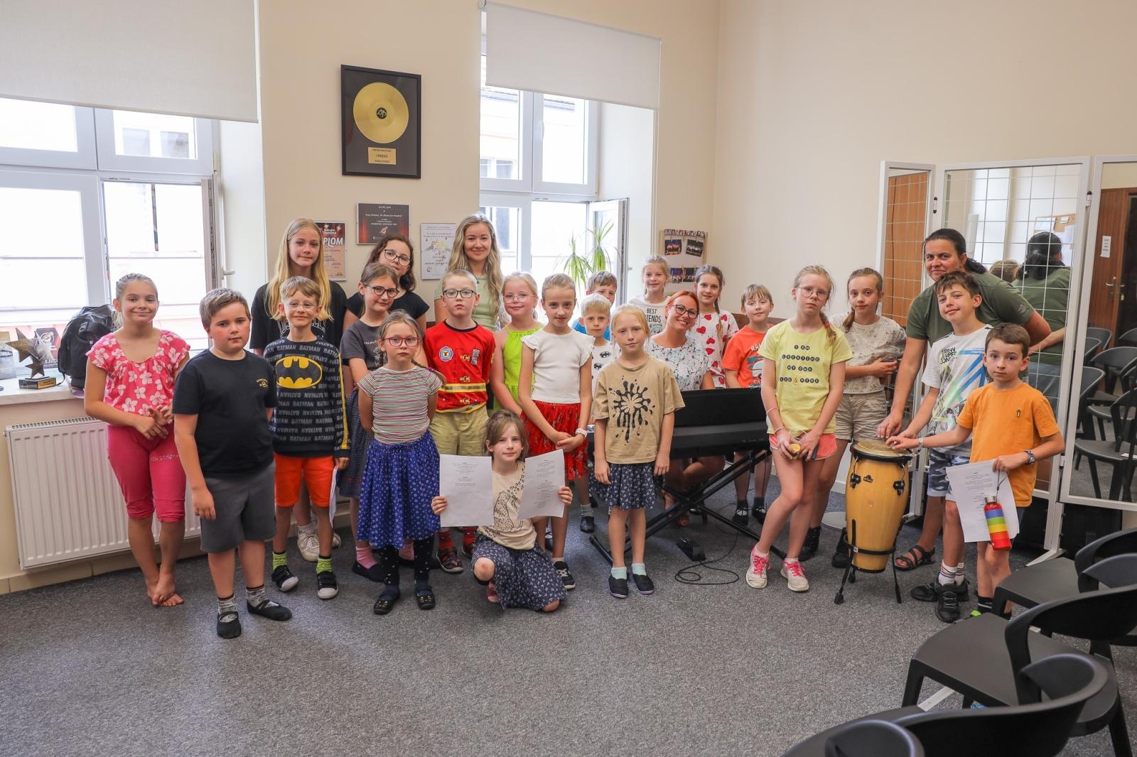 Zdjęcie w galerii na portalu naszraciborz.pl: Za nami pierwsza część polsko-czeskich spotkań z folklorem w ramach 70-lecia ZPiT Strzecha wiadomości z regionu