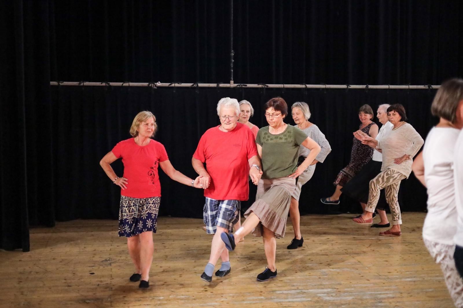 Zdjęcie w galerii na portalu naszraciborz.pl: Za nami pierwsza część polsko-czeskich spotkań z folklorem w ramach 70-lecia ZPiT Strzecha wiadomości z regionu