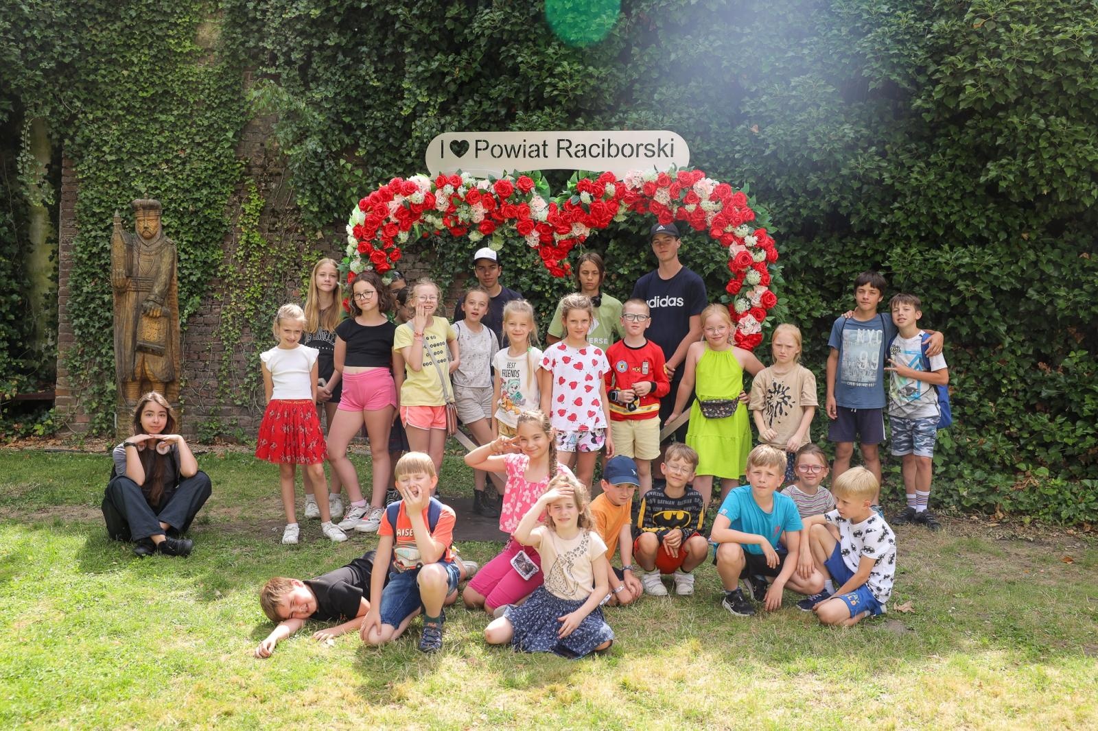 Zdjęcie w galerii na portalu naszraciborz.pl: Za nami pierwsza część polsko-czeskich spotkań z folklorem w ramach 70-lecia ZPiT Strzecha wiadomości z regionu