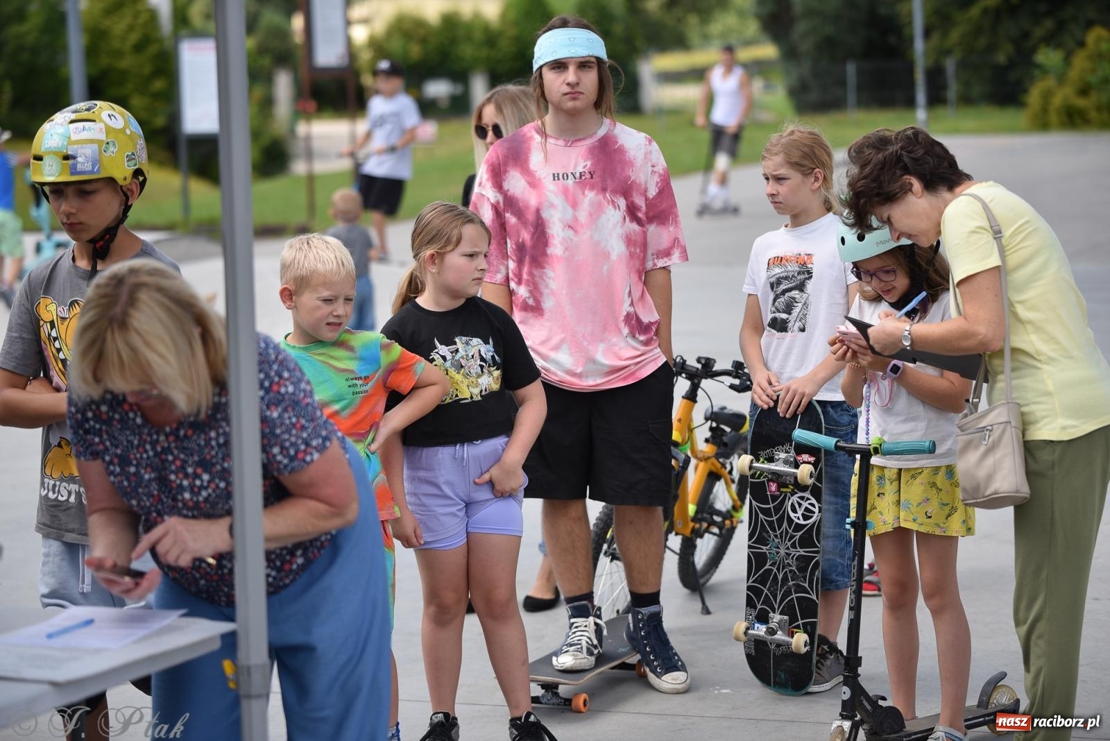 Zdjęcie w galerii na portalu naszraciborz.pl: Skatepark w Raciborzu zmodernizowany: Wakacyjne warsztaty Extreme City wiadomości z regionu
