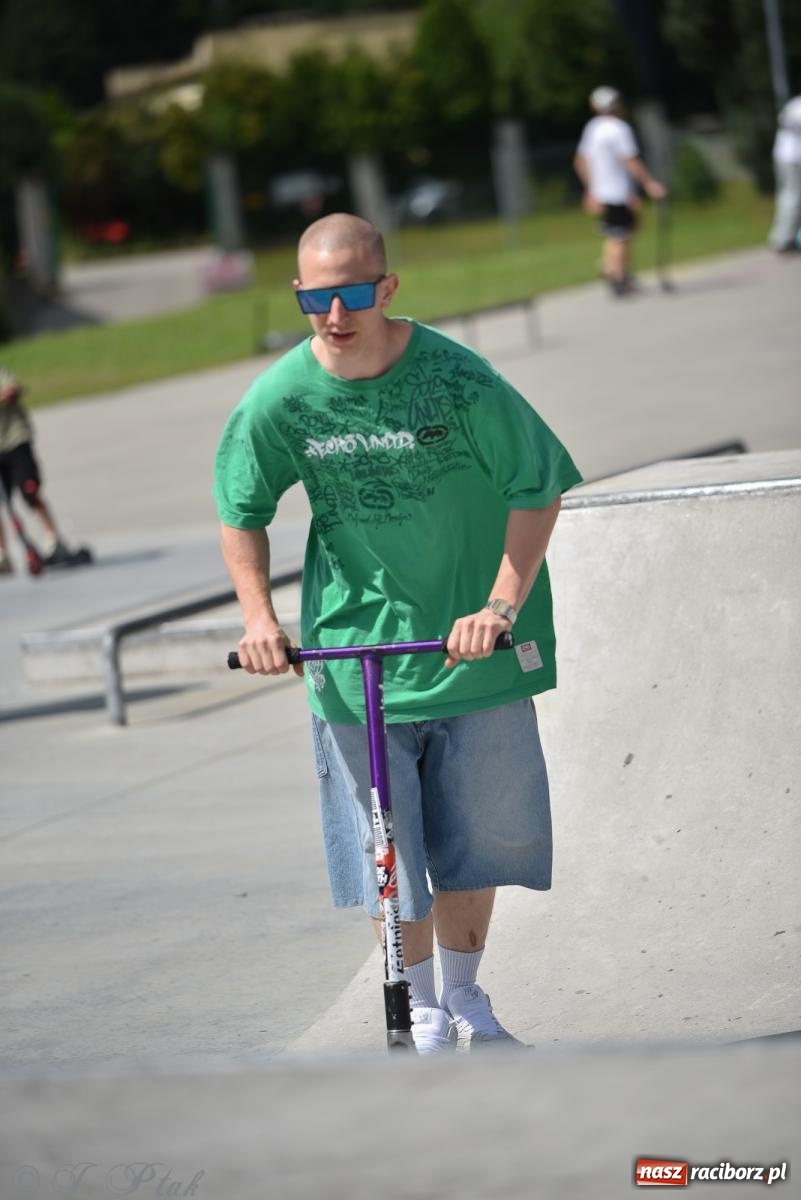 Zdjęcie w galerii na portalu naszraciborz.pl: Skatepark w Raciborzu zmodernizowany: Wakacyjne warsztaty Extreme City wiadomości z regionu