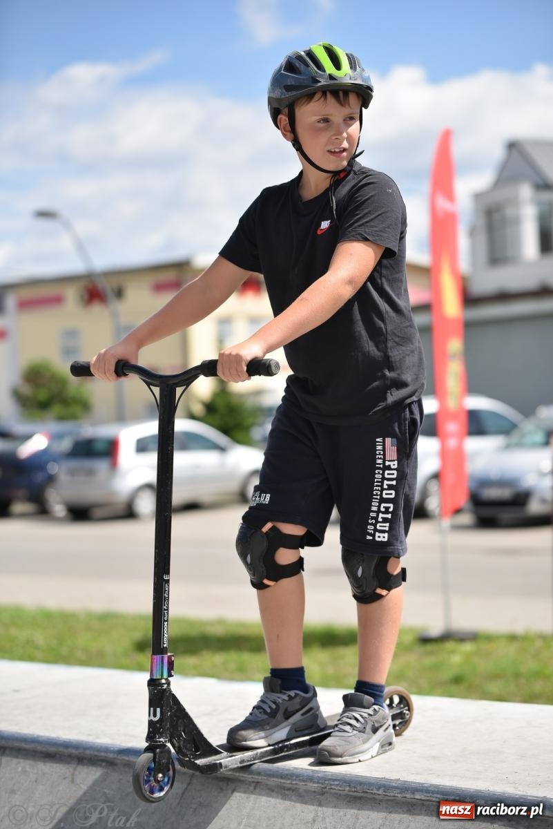 Zdjęcie w galerii na portalu naszraciborz.pl: Skatepark w Raciborzu zmodernizowany: Wakacyjne warsztaty Extreme City wiadomości z regionu