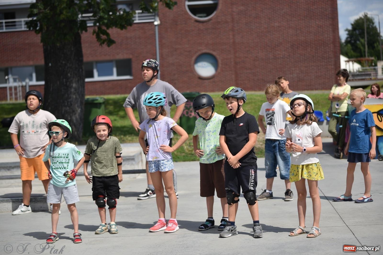 Zdjęcie w galerii na portalu naszraciborz.pl: Skatepark w Raciborzu zmodernizowany: Wakacyjne warsztaty Extreme City wiadomości z regionu
