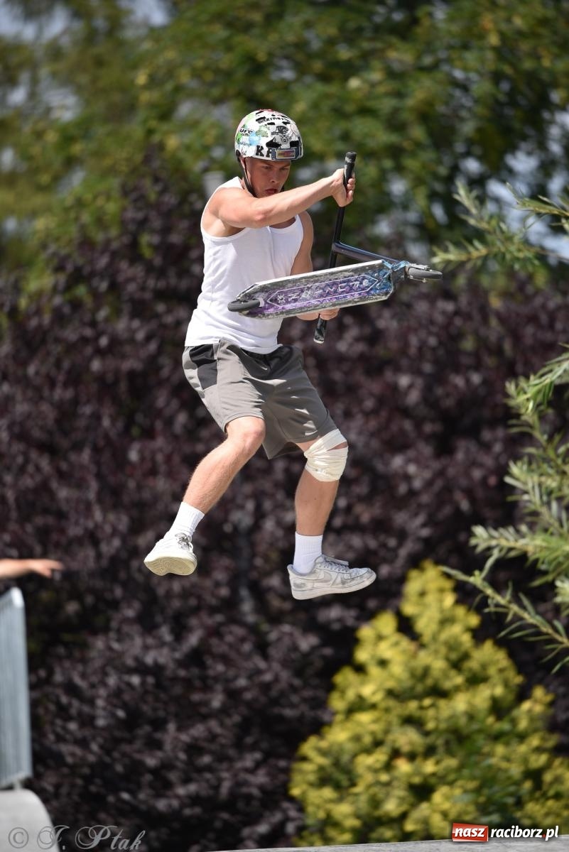 Zdjęcie w galerii na portalu naszraciborz.pl: Skatepark w Raciborzu zmodernizowany: Wakacyjne warsztaty Extreme City wiadomości z regionu