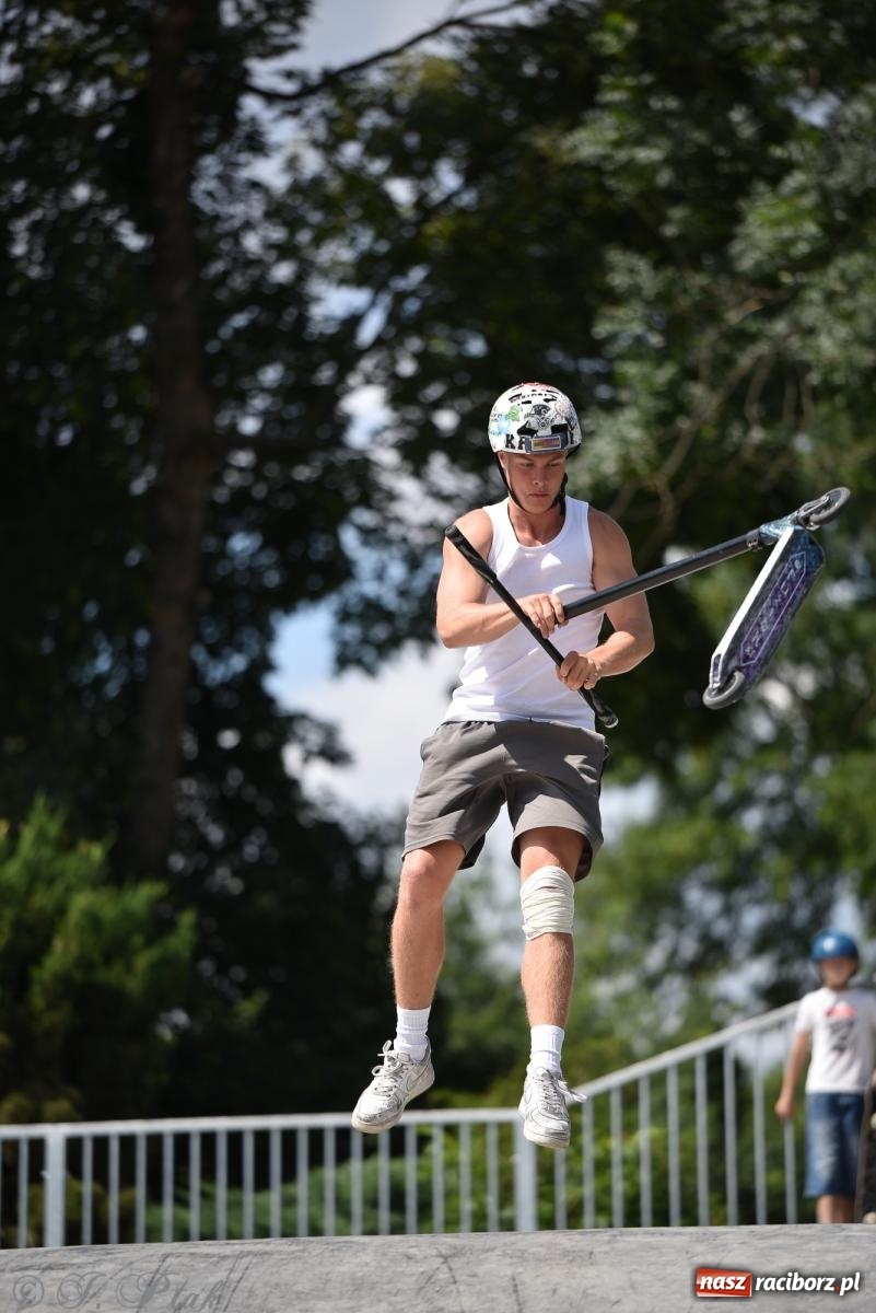 Zdjęcie w galerii na portalu naszraciborz.pl: Skatepark w Raciborzu zmodernizowany: Wakacyjne warsztaty Extreme City wiadomości z regionu