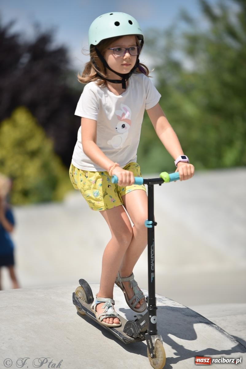 Zdjęcie w galerii na portalu naszraciborz.pl: Skatepark w Raciborzu zmodernizowany: Wakacyjne warsztaty Extreme City wiadomości z regionu