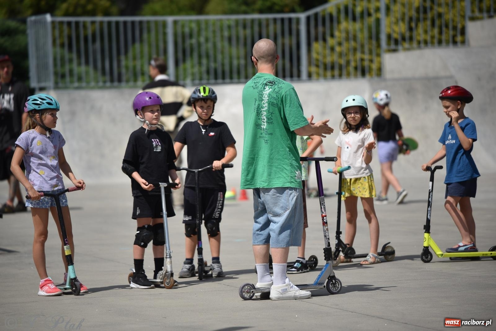Zdjęcie w galerii na portalu naszraciborz.pl: Skatepark w Raciborzu zmodernizowany: Wakacyjne warsztaty Extreme City wiadomości z regionu