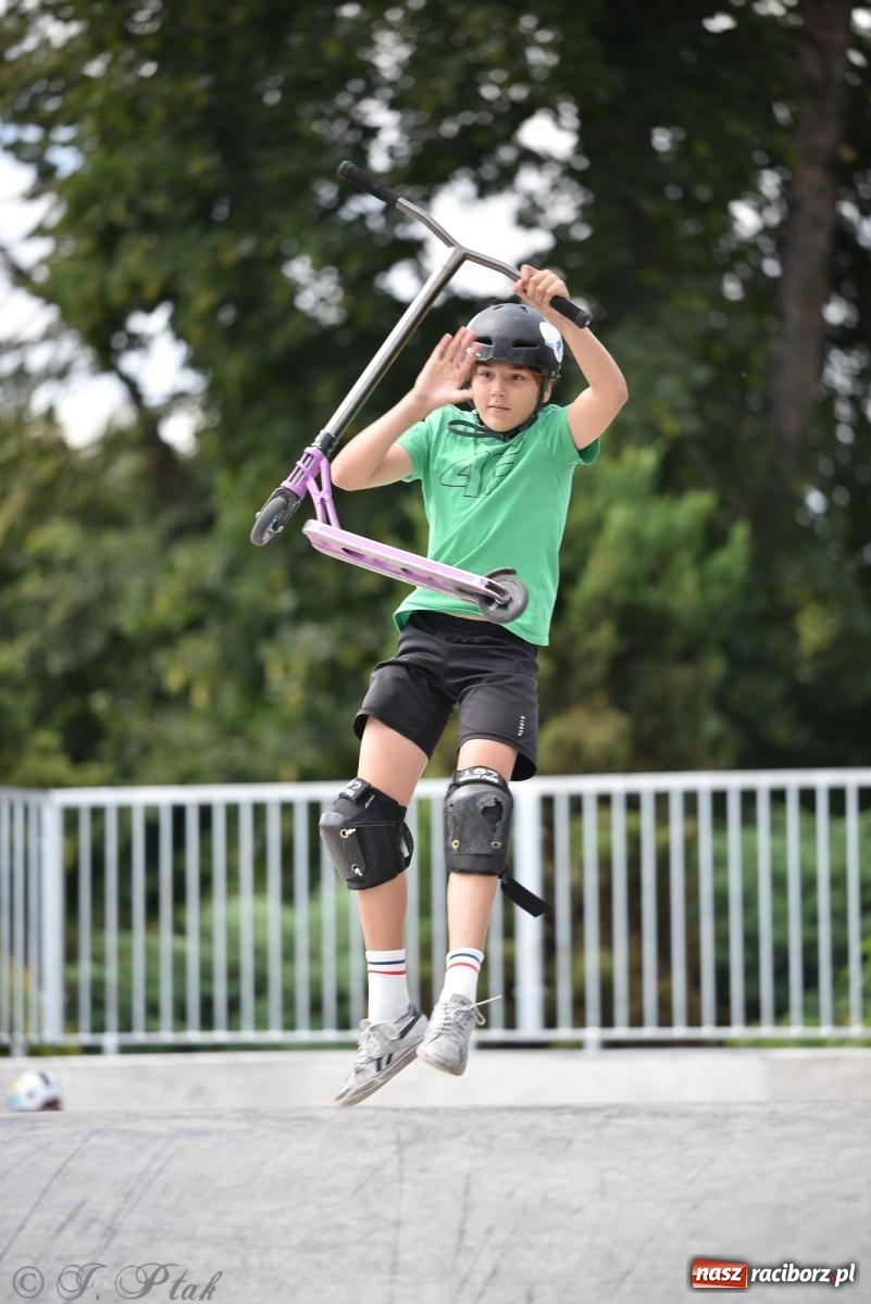 Zdjęcie w galerii na portalu naszraciborz.pl: Skatepark w Raciborzu zmodernizowany: Wakacyjne warsztaty Extreme City wiadomości z regionu