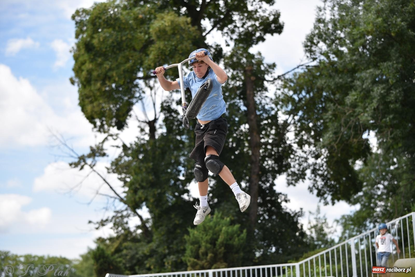 Zdjęcie w galerii na portalu naszraciborz.pl: Skatepark w Raciborzu zmodernizowany: Wakacyjne warsztaty Extreme City wiadomości z regionu