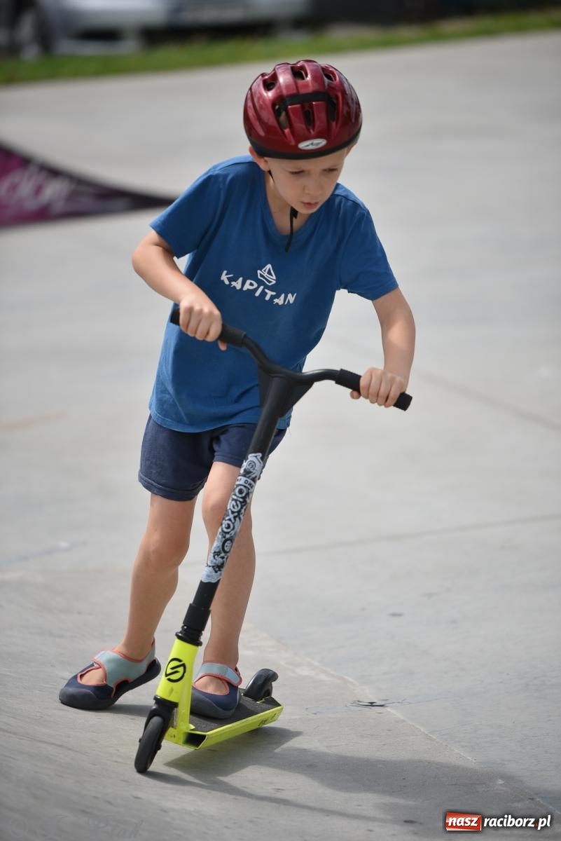 Zdjęcie w galerii na portalu naszraciborz.pl: Skatepark w Raciborzu zmodernizowany: Wakacyjne warsztaty Extreme City wiadomości z regionu
