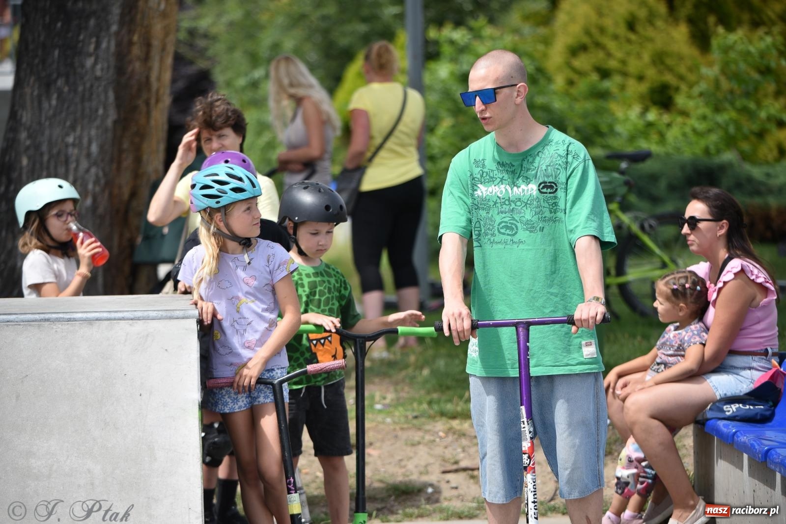 Zdjęcie w galerii na portalu naszraciborz.pl: Skatepark w Raciborzu zmodernizowany: Wakacyjne warsztaty Extreme City wiadomości z regionu