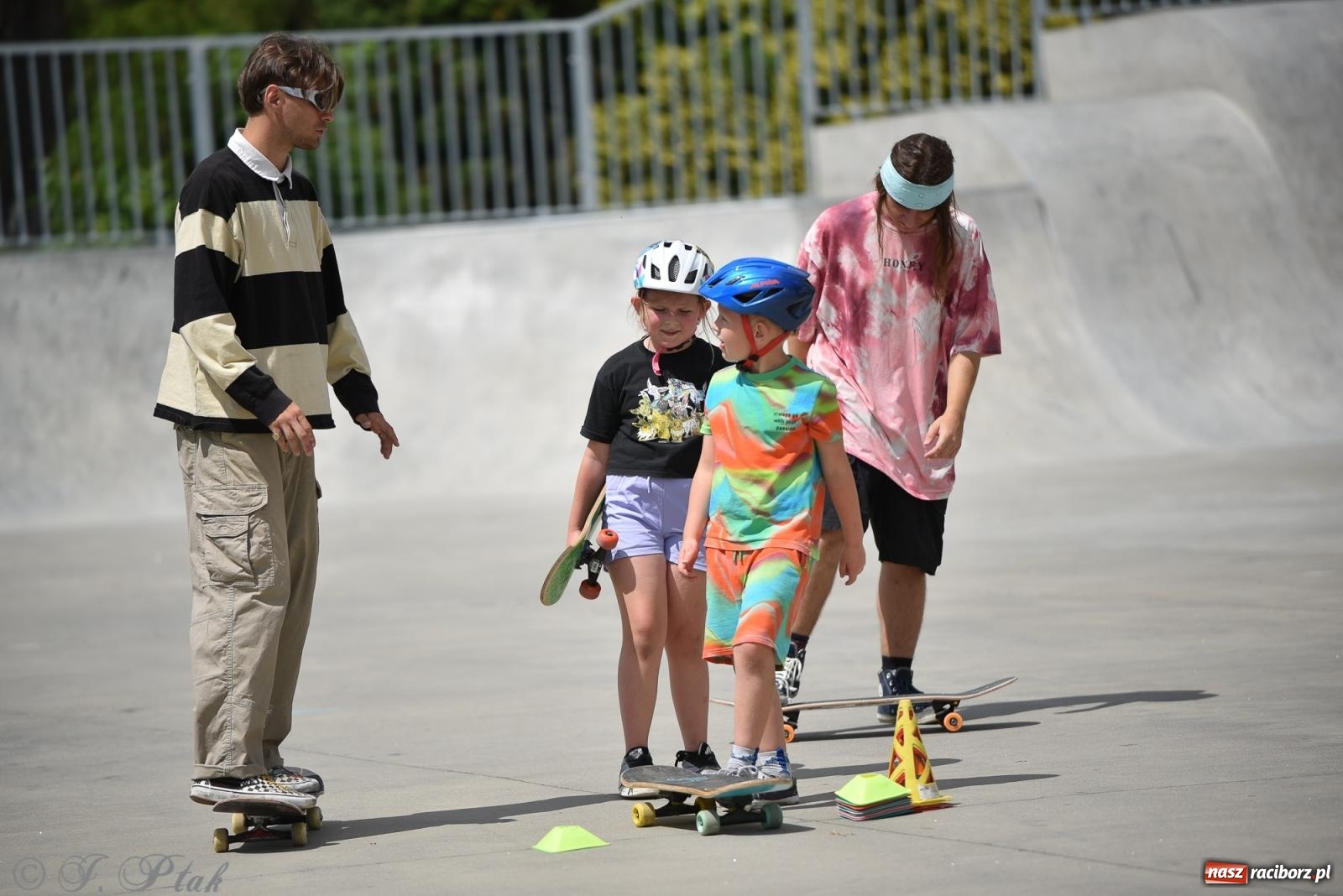 Zdjęcie w galerii na portalu naszraciborz.pl: Skatepark w Raciborzu zmodernizowany: Wakacyjne warsztaty Extreme City wiadomości z regionu