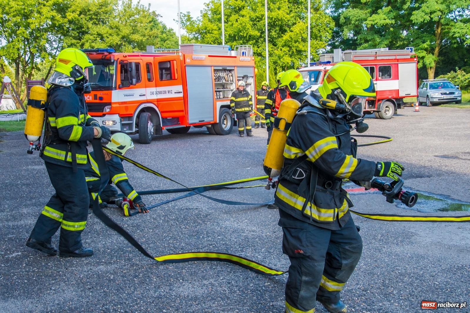 Zdjęcie w galerii na portalu naszraciborz.pl: Ćwiczenia strażackie w Krzanowicach. Świętowanie 135-lecia miejscowej OSP wiadomości z regionu