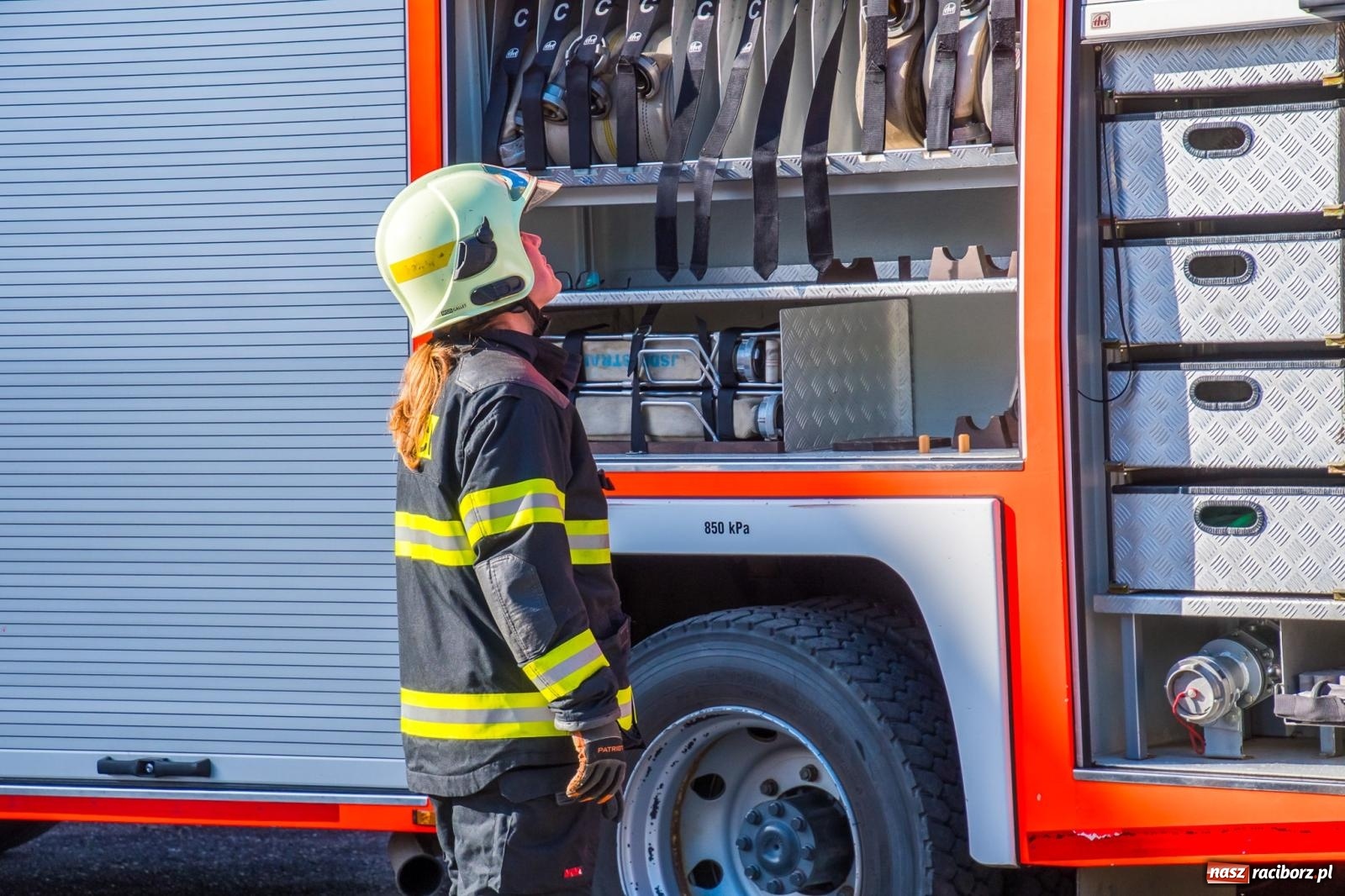Zdjęcie w galerii na portalu naszraciborz.pl: Ćwiczenia strażackie w Krzanowicach. Świętowanie 135-lecia miejscowej OSP wiadomości z regionu