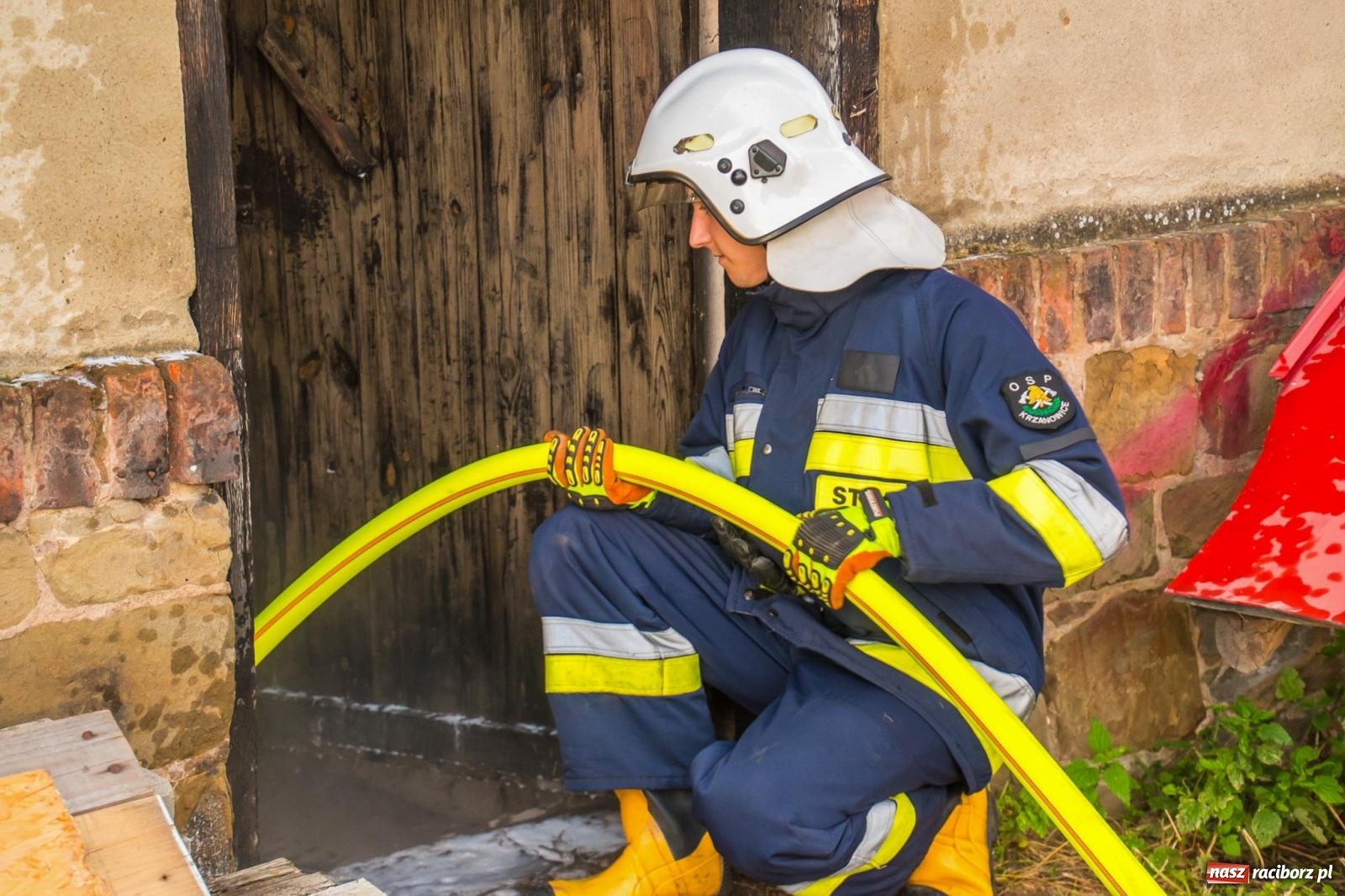 Zdjęcie w galerii na portalu naszraciborz.pl: Ćwiczenia strażackie w Krzanowicach. Świętowanie 135-lecia miejscowej OSP wiadomości z regionu