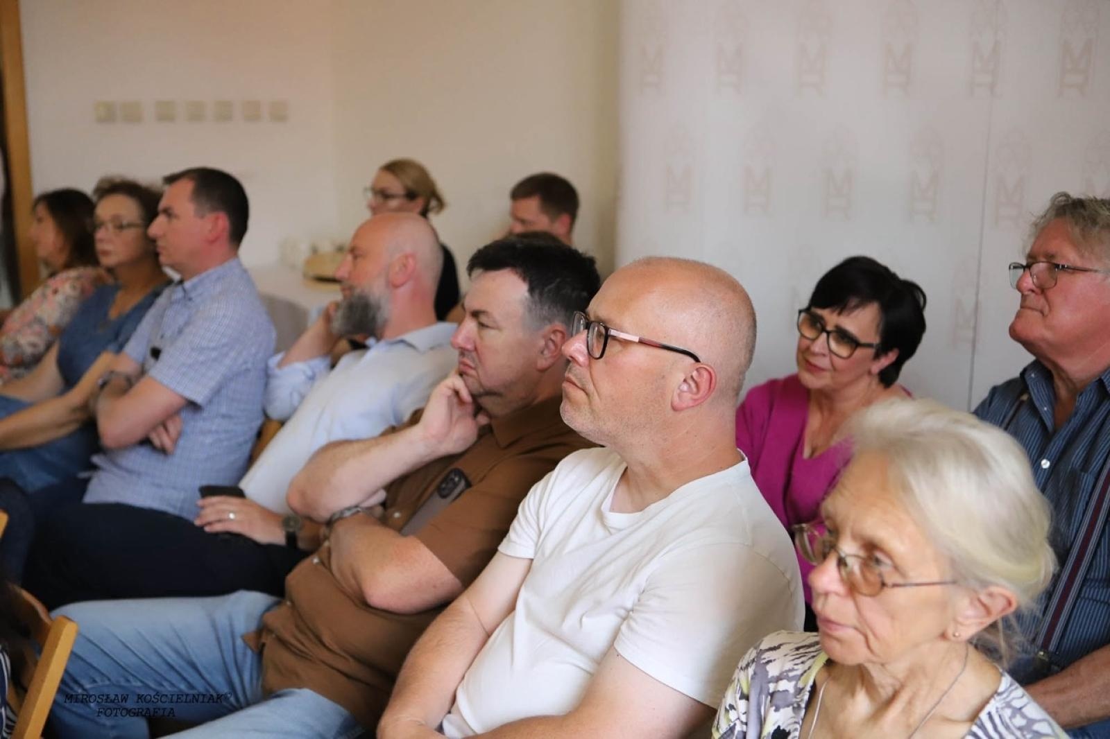 Zdjęcie w galerii na portalu naszraciborz.pl: W Muzeum wspomniano śp. Pawła Newerlę wiadomości z regionu