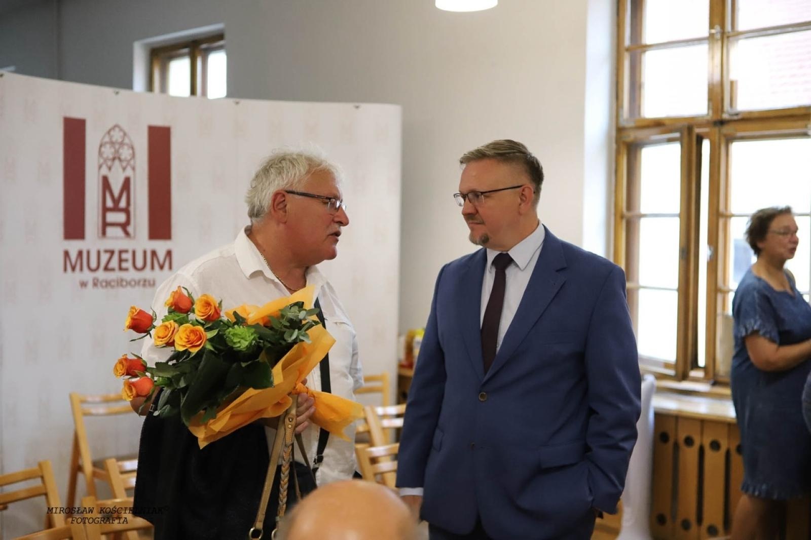 Zdjęcie w galerii na portalu naszraciborz.pl: W Muzeum wspomniano śp. Pawła Newerlę wiadomości z regionu
