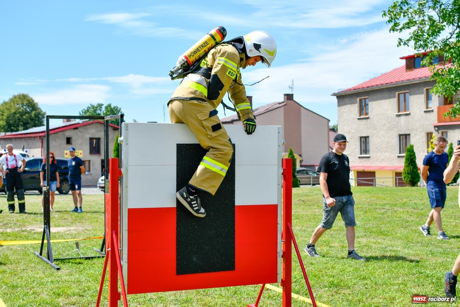 Zdjęcie w galerii na portalu naszraciborz.pl: VI Międzynarodowe Zawody Sportowo-Pożarnicze Żelazny jak strażak [FOTO i WIDEO] wiadomości z regionu