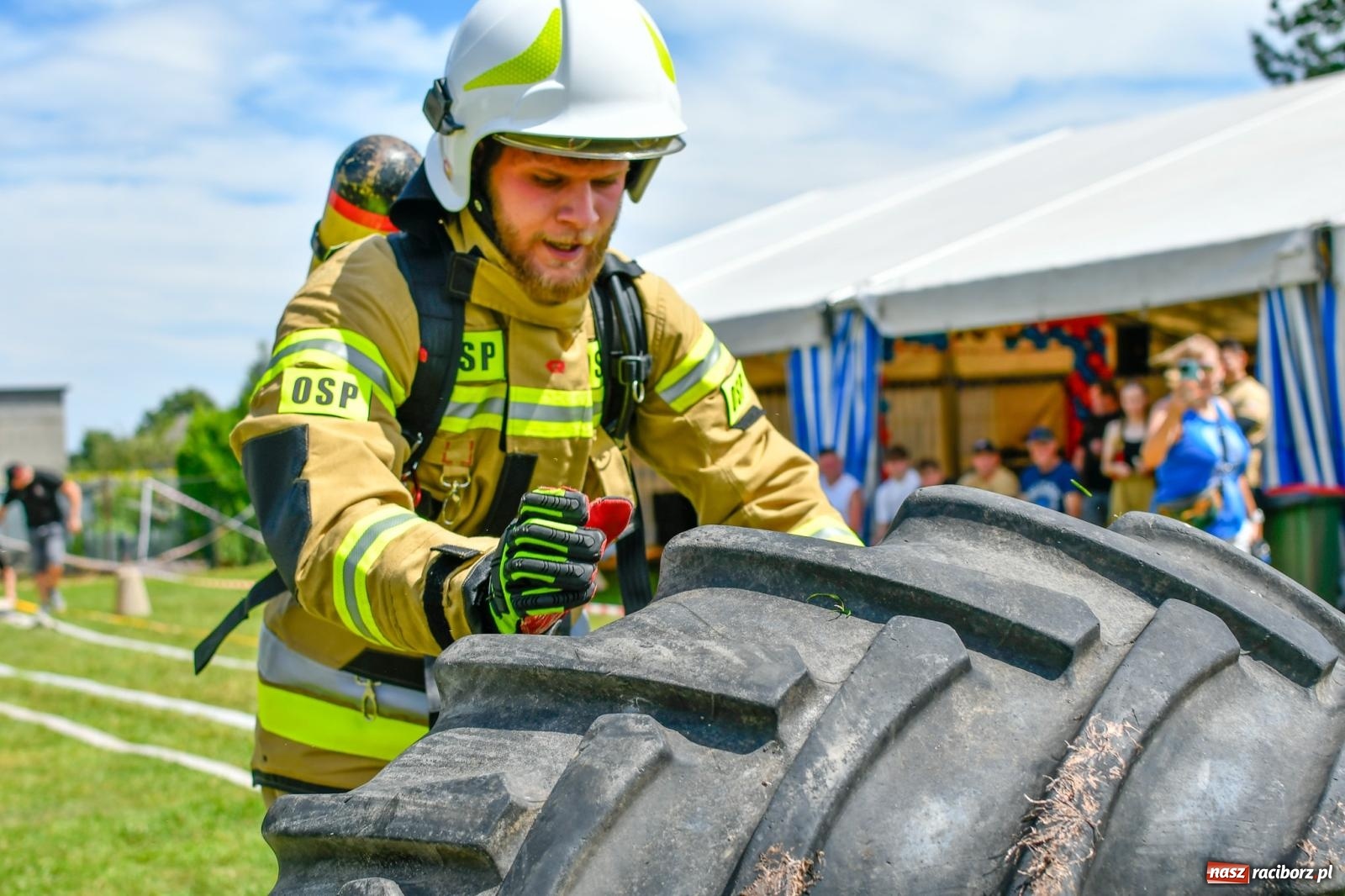 Zdjęcie w galerii na portalu naszraciborz.pl: VI Międzynarodowe Zawody Sportowo-Pożarnicze Żelazny jak strażak [FOTO i WIDEO] wiadomości z regionu
