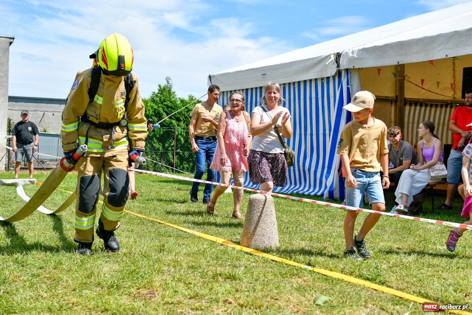 Zdjęcie w galerii na portalu naszraciborz.pl: VI Międzynarodowe Zawody Sportowo-Pożarnicze Żelazny jak strażak [FOTO i WIDEO] wiadomości z regionu