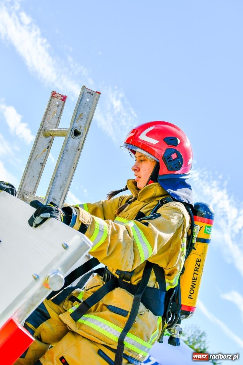 Zdjęcie w galerii na portalu naszraciborz.pl: VI Międzynarodowe Zawody Sportowo-Pożarnicze Żelazny jak strażak [FOTO i WIDEO] wiadomości z regionu