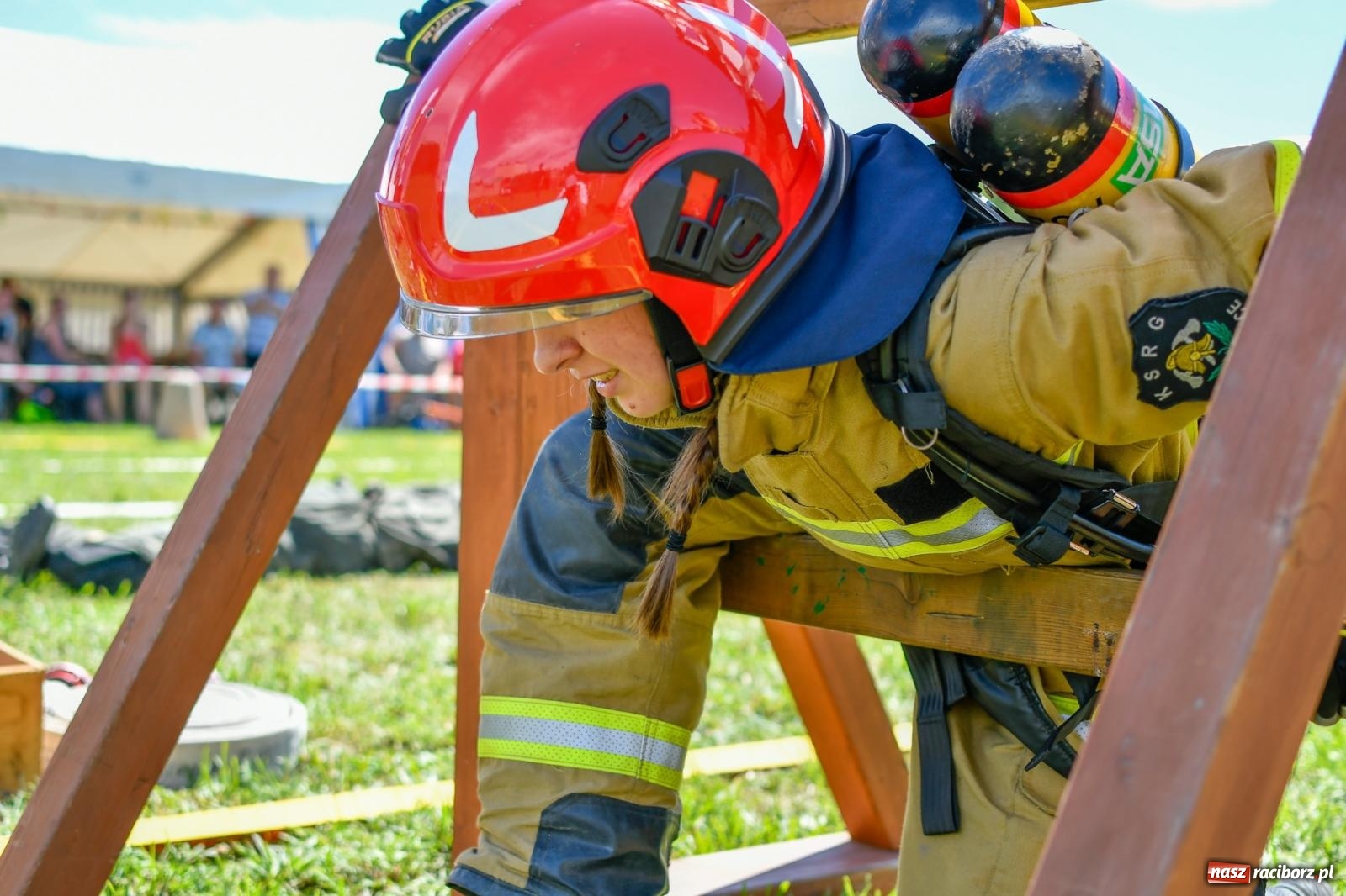 Zdjęcie w galerii na portalu naszraciborz.pl: VI Międzynarodowe Zawody Sportowo-Pożarnicze Żelazny jak strażak [FOTO i WIDEO] wiadomości z regionu