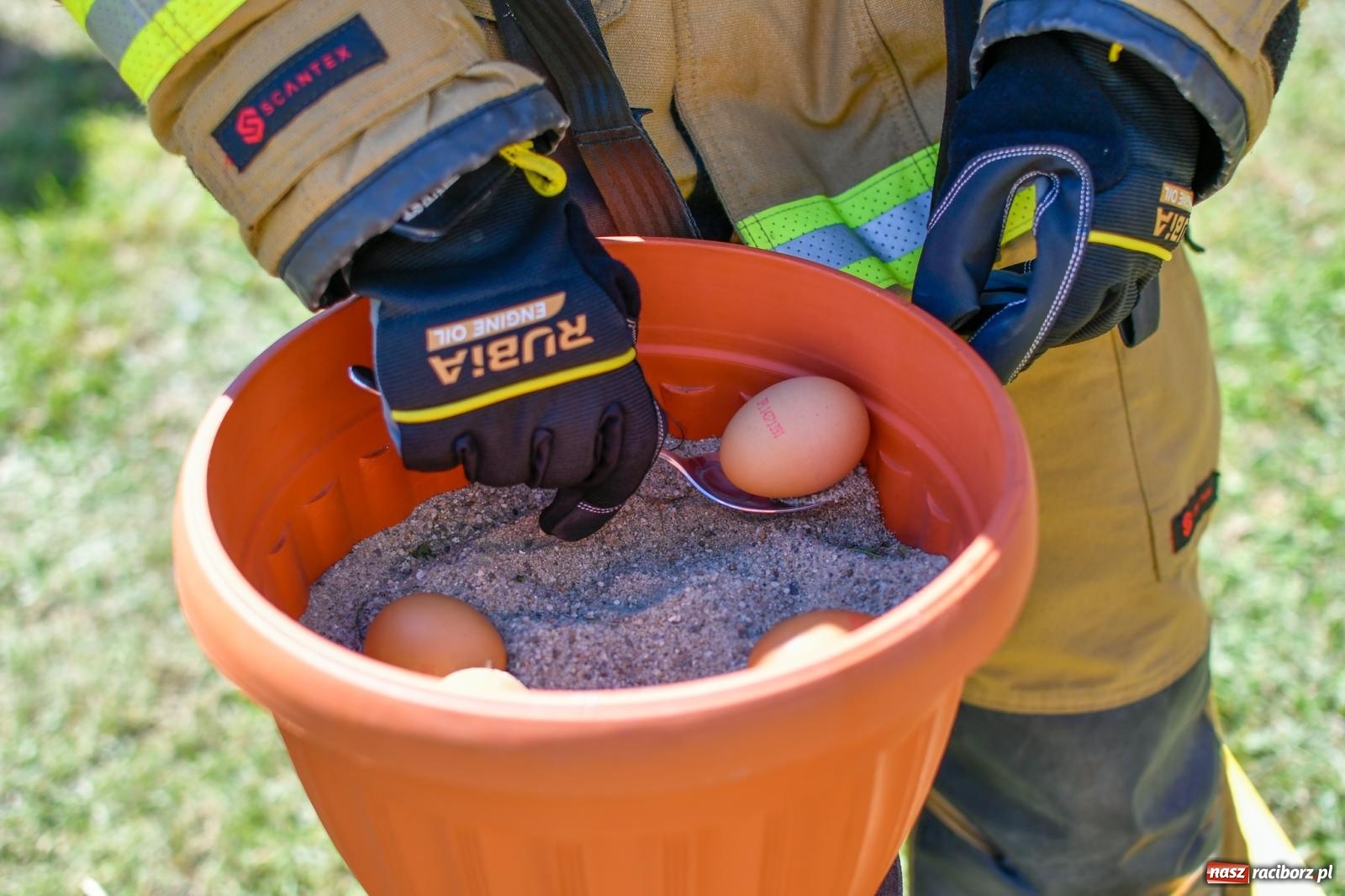 Zdjęcie w galerii na portalu naszraciborz.pl: VI Międzynarodowe Zawody Sportowo-Pożarnicze Żelazny jak strażak [FOTO i WIDEO] wiadomości z regionu
