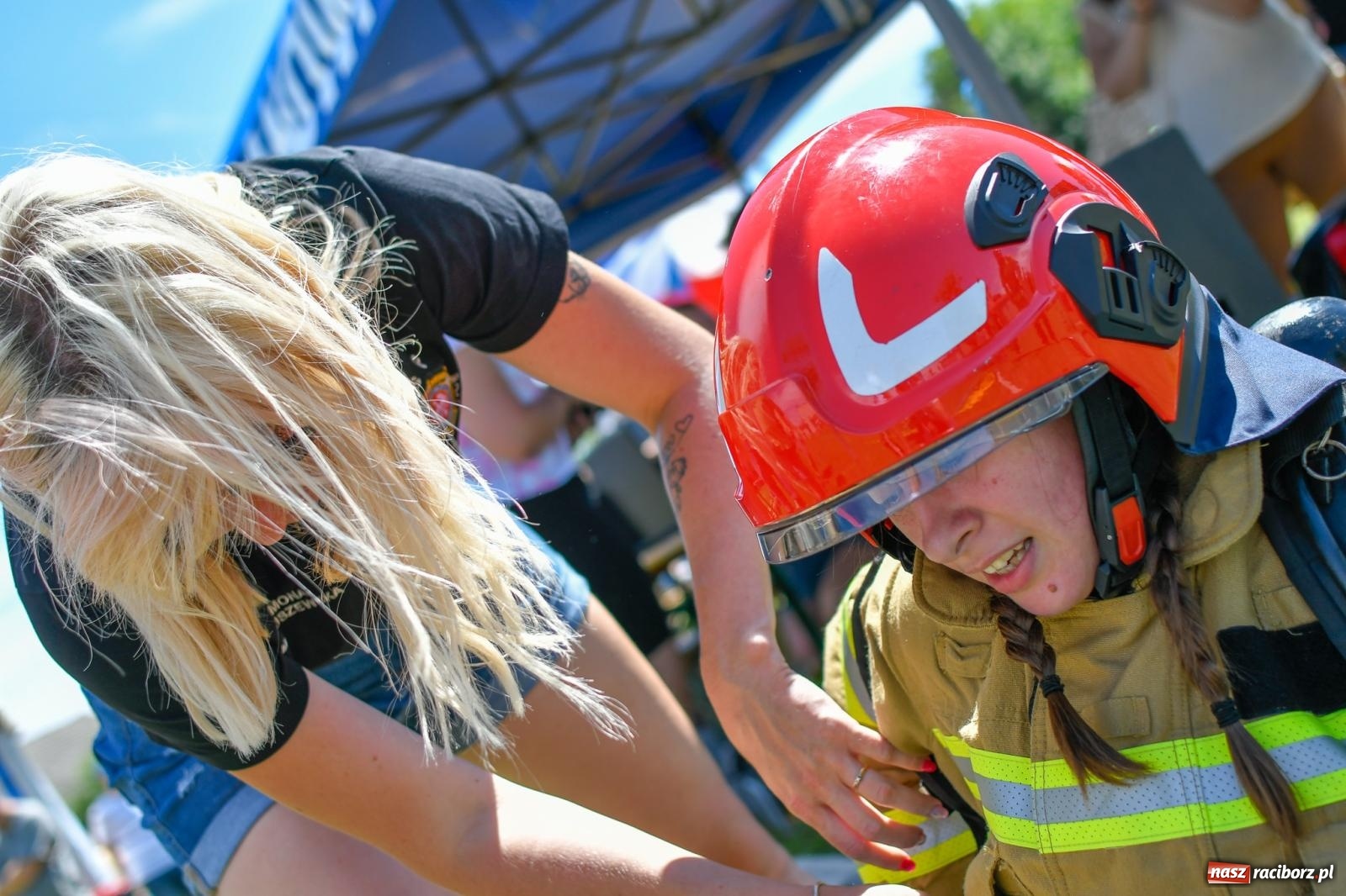 Zdjęcie w galerii na portalu naszraciborz.pl: VI Międzynarodowe Zawody Sportowo-Pożarnicze Żelazny jak strażak [FOTO i WIDEO] wiadomości z regionu