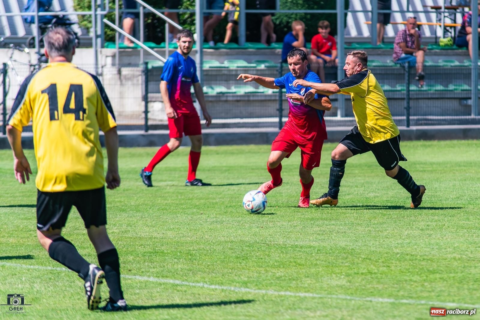 Zdjęcie w galerii na portalu naszraciborz.pl: Oldboje Chałupek z pucharem wójta gminy Krzyżanowice [FOTO i WIDEO] wiadomości z regionu