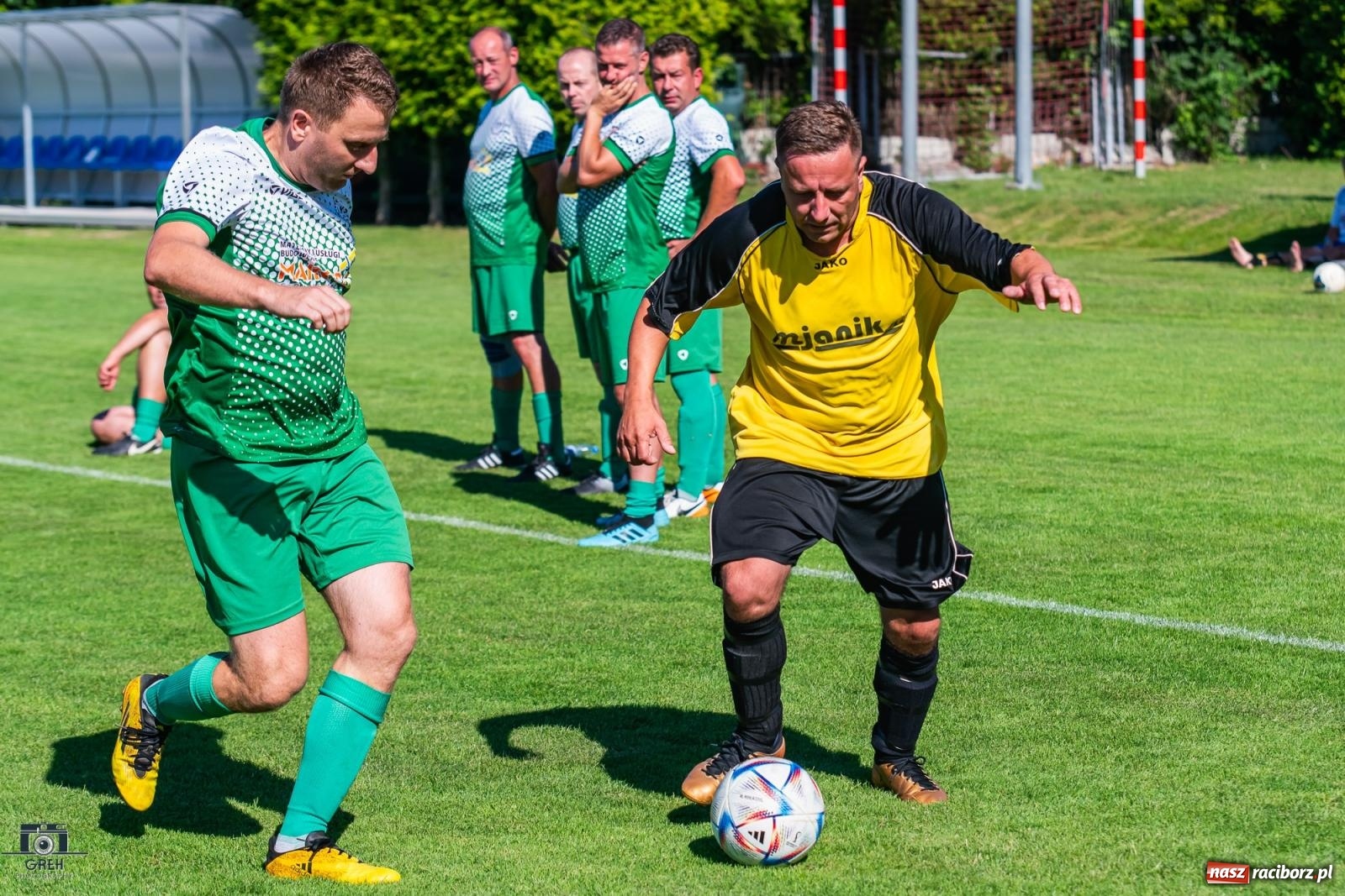 Zdjęcie w galerii na portalu naszraciborz.pl: Oldboje Chałupek z pucharem wójta gminy Krzyżanowice [FOTO i WIDEO] wiadomości z regionu