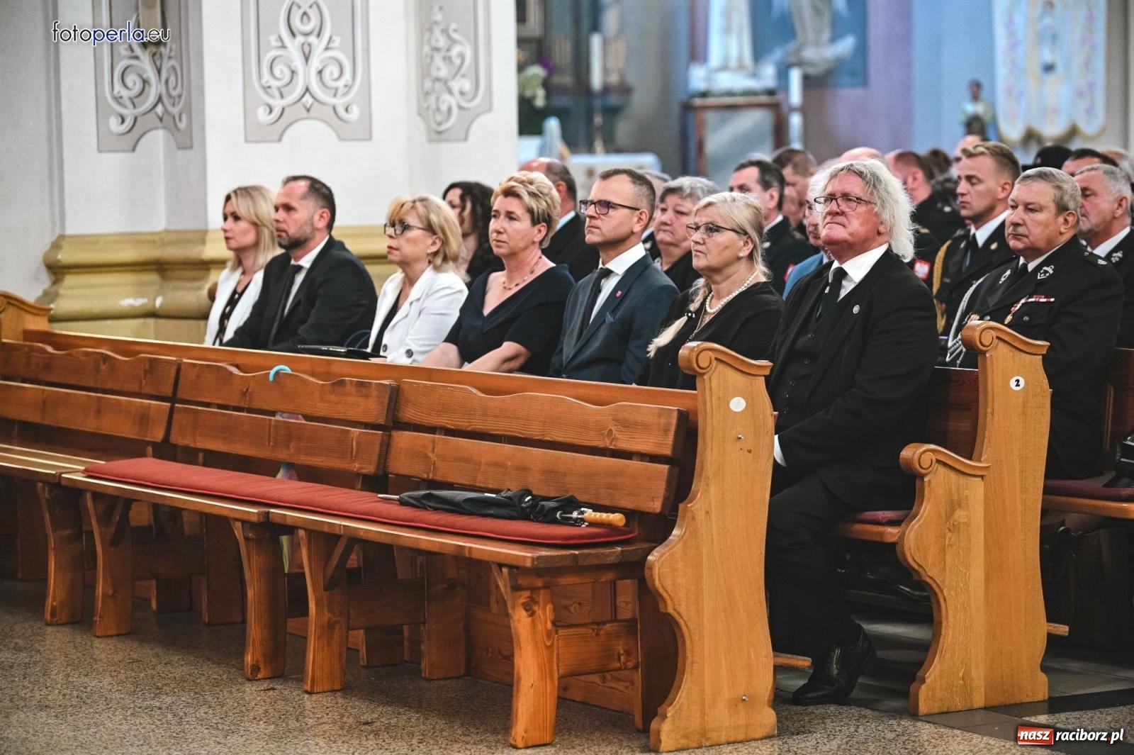 Zdjęcie w galerii na portalu naszraciborz.pl: Taki prezent na strażackie urodziny zdarza się rzadko. OSP Krzanowice świętuje 135-lecie [FOTO i WIDEO] wiadomości z regionu