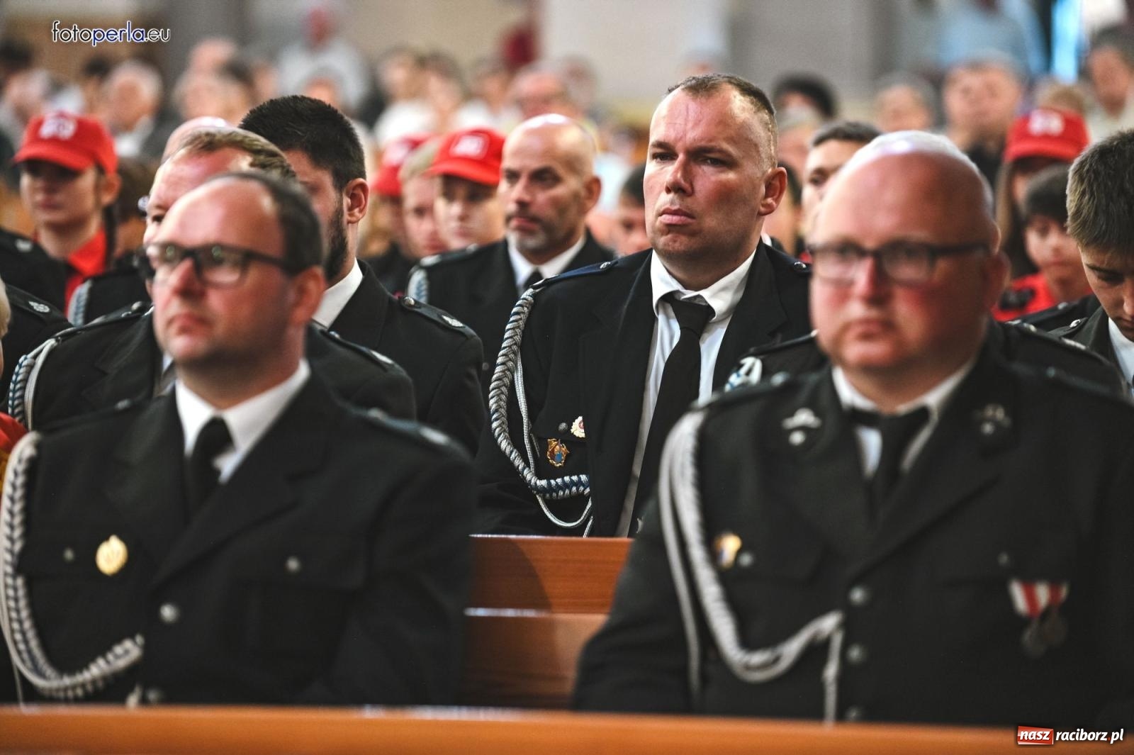 Zdjęcie w galerii na portalu naszraciborz.pl: Taki prezent na strażackie urodziny zdarza się rzadko. OSP Krzanowice świętuje 135-lecie [FOTO i WIDEO] wiadomości z regionu